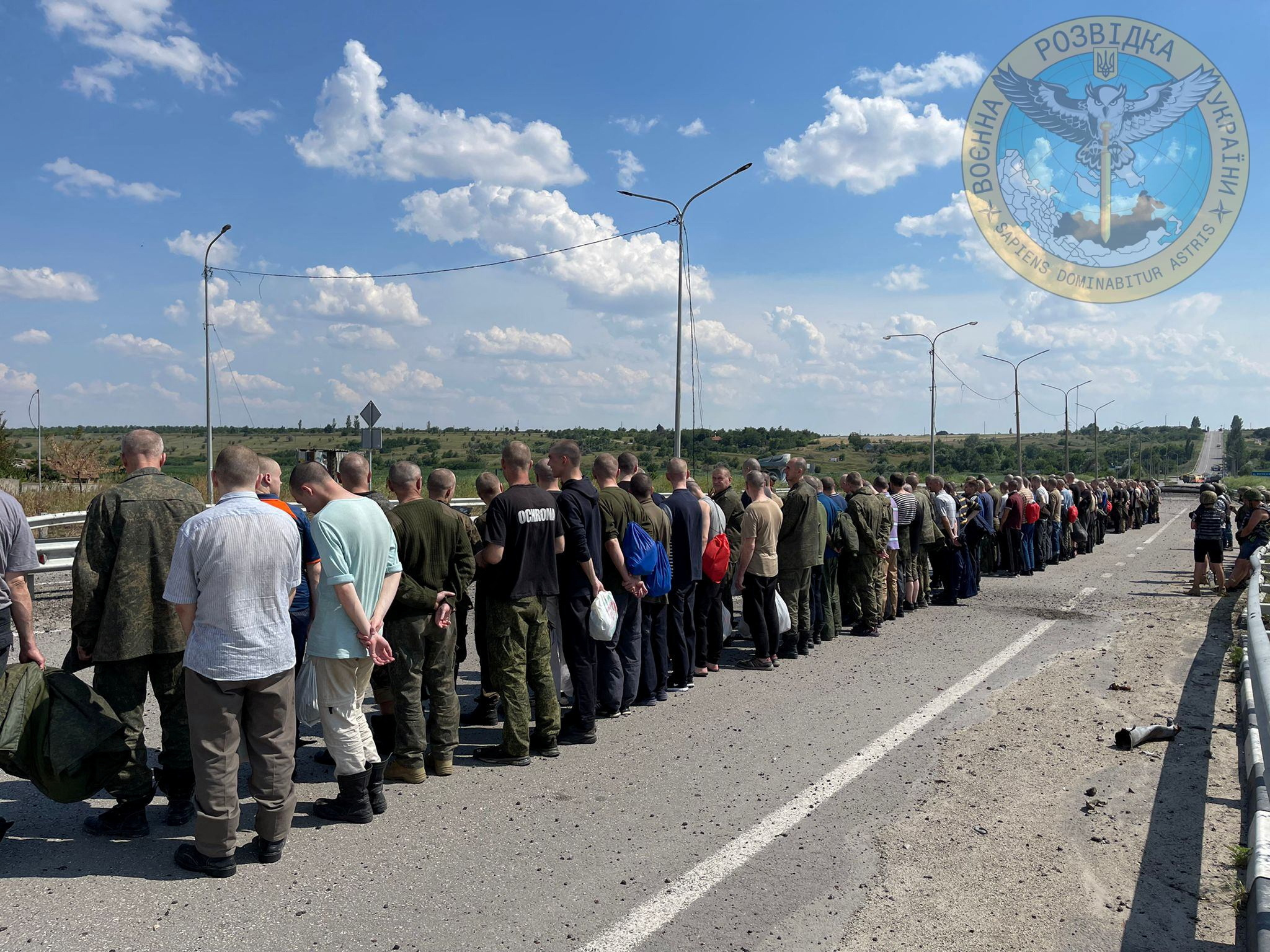 Ukraine wins release of 144 soldiers in biggest prisoner swap of war
