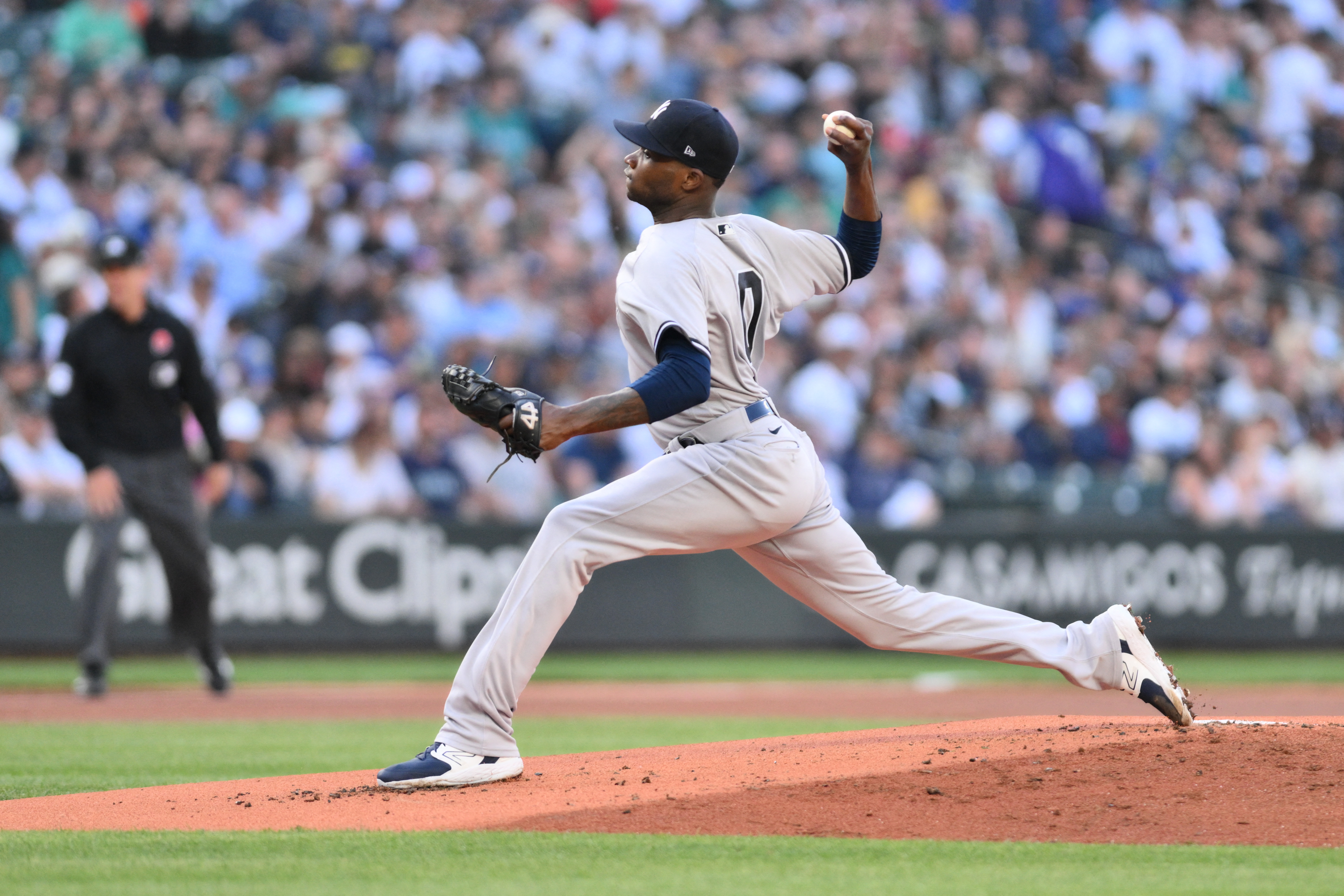 Aar baseball jersey men mlb yankees on Judge homered twice as Yankees beat  Brewers 12-8 to avoid sweep