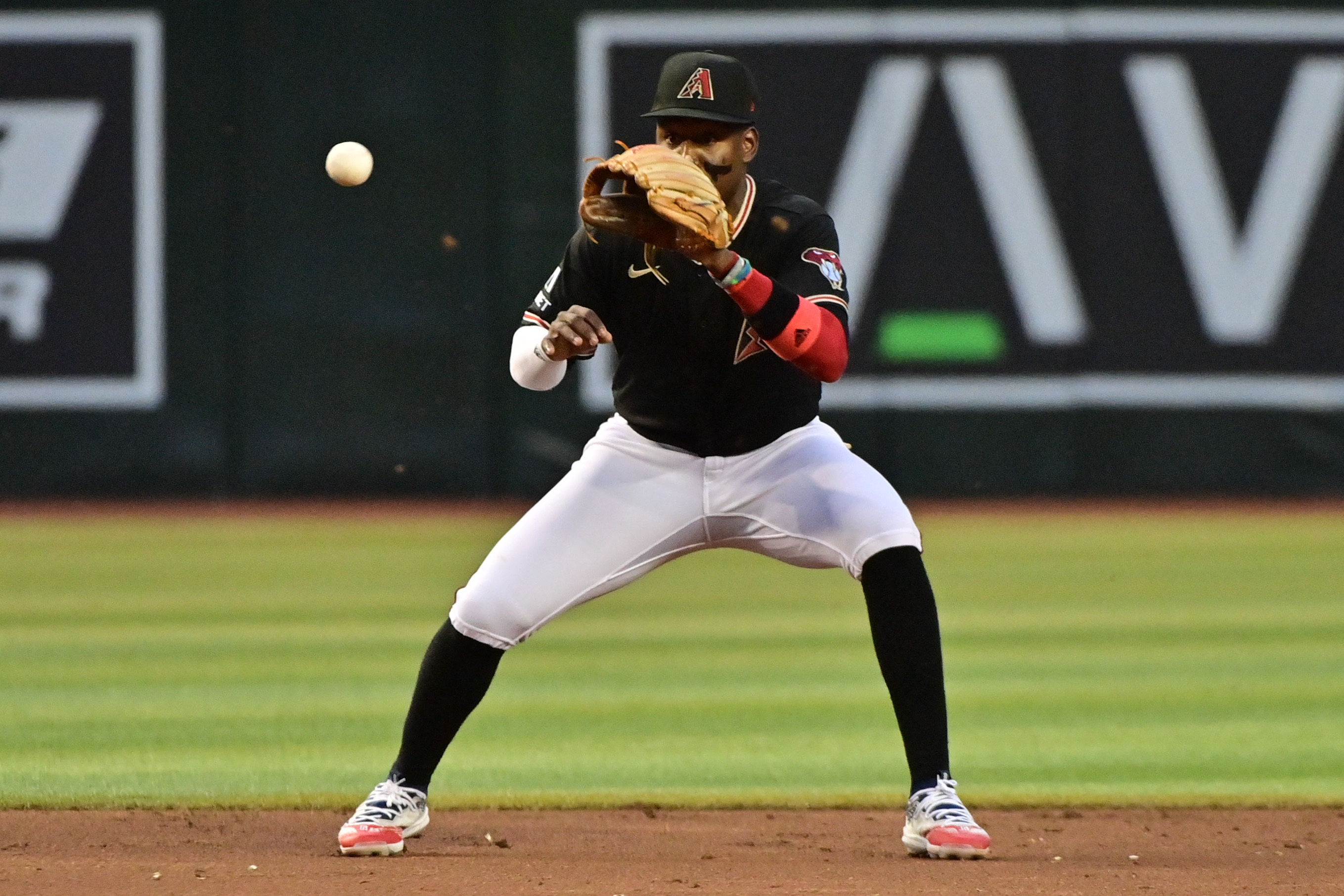 Tommy Henry blanks Rockies, extends D-backs' winning streak