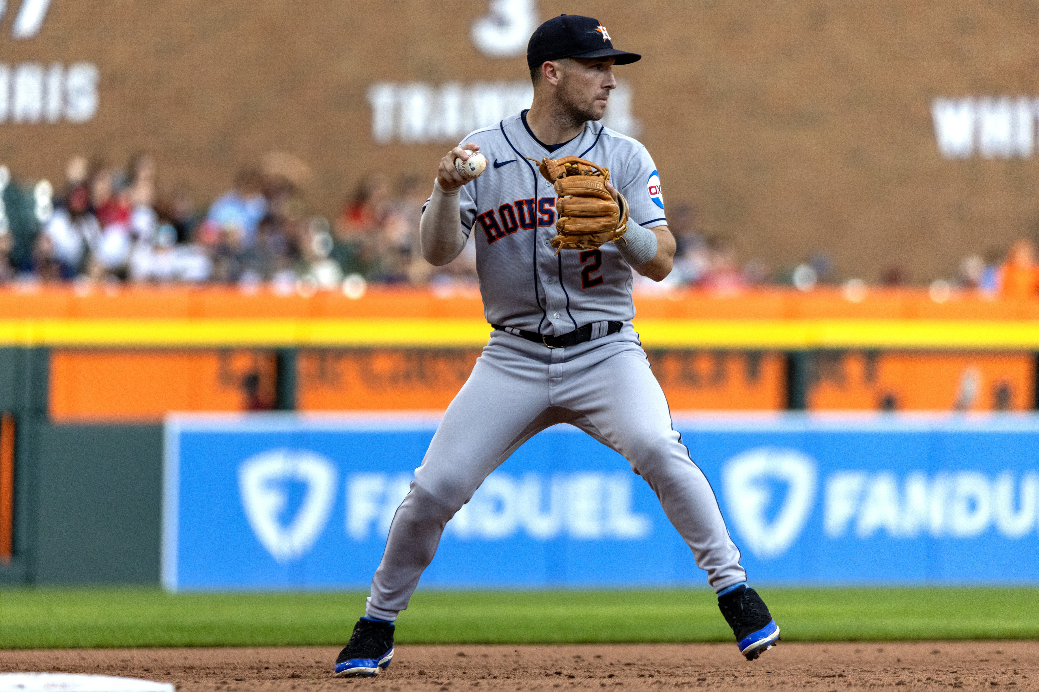 All-Star Ramírez homers twice, Guardians blast Tigers 10-0