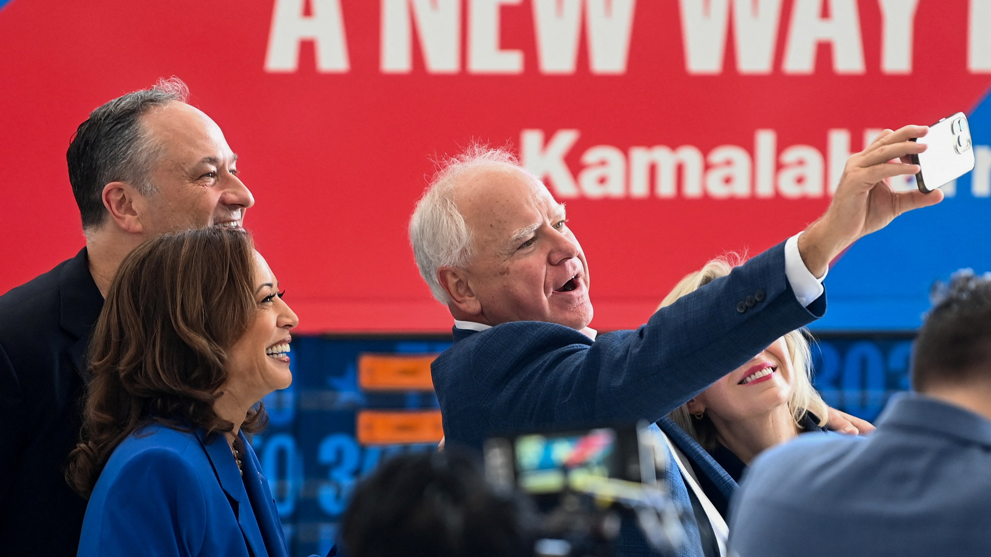 Democratic presidential candidate Harris and her running mate Walz make a four-stop bus tour of western Pennsylvania