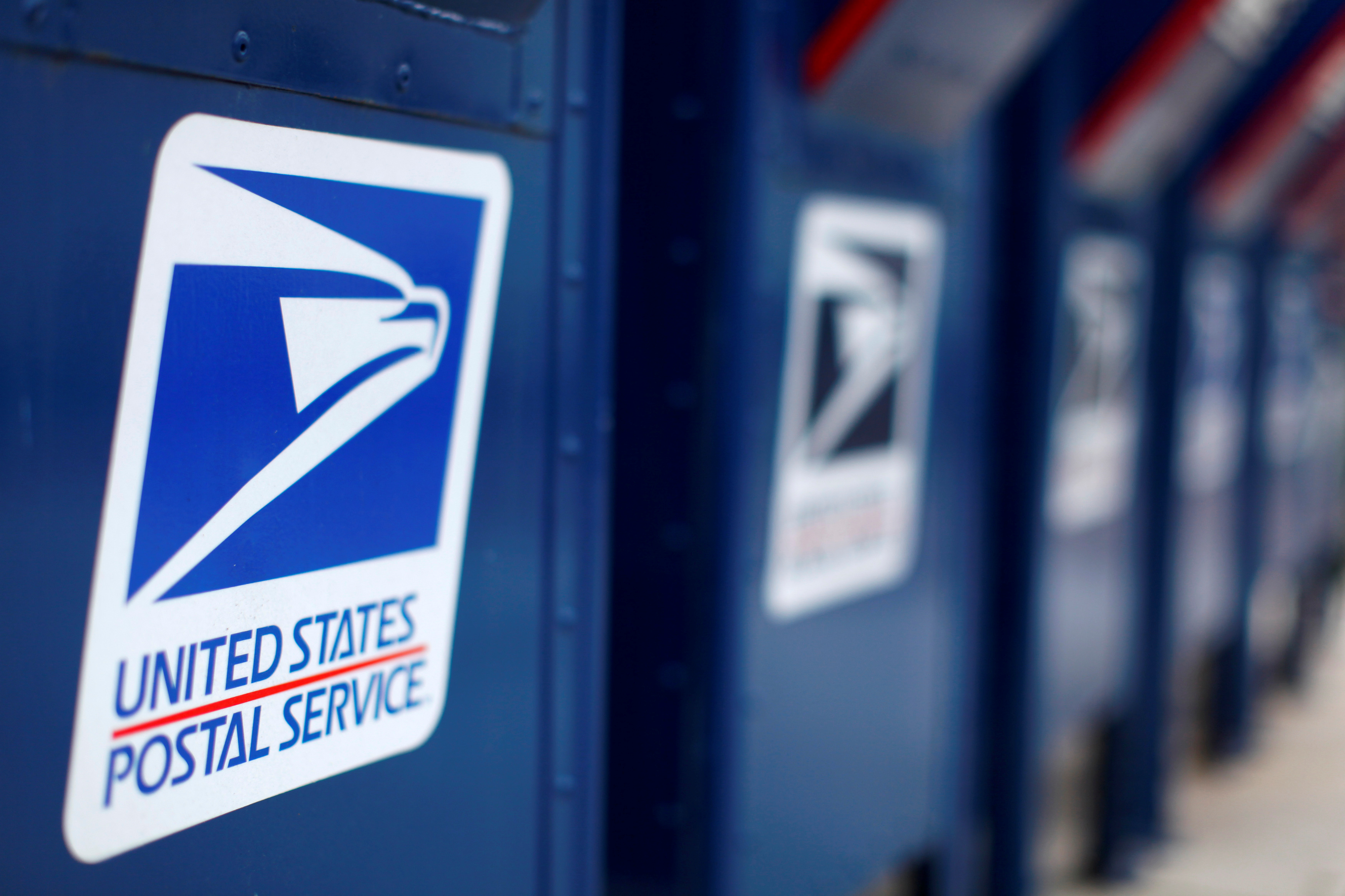 white-house-says-appointing-members-to-u-s-postal-service-board-of