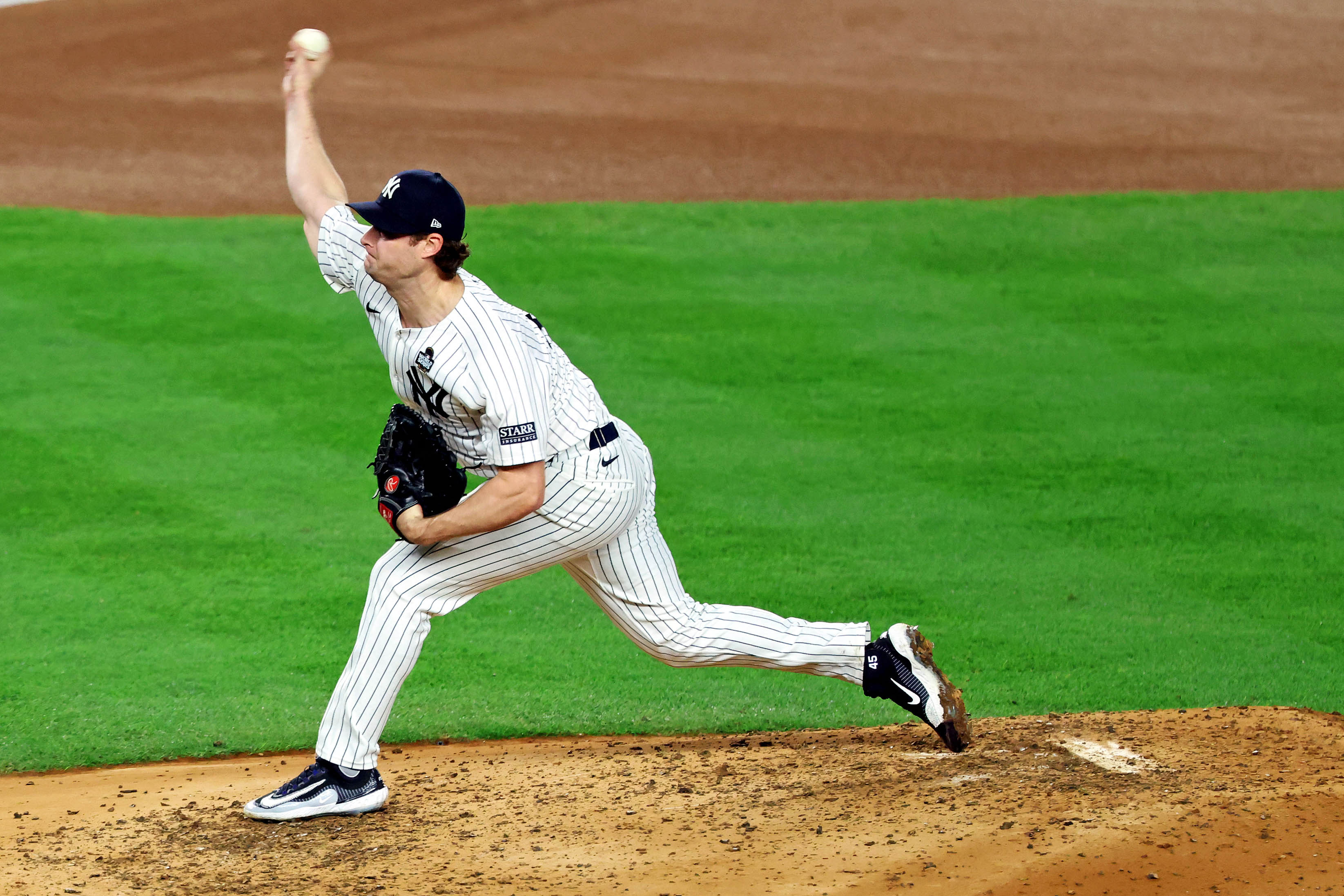 ローリングス New York Yankees Gerrit Coleゲリット・コール　サイヤング賞！ How much are Yankees paying Gerrit Cole in 2025?