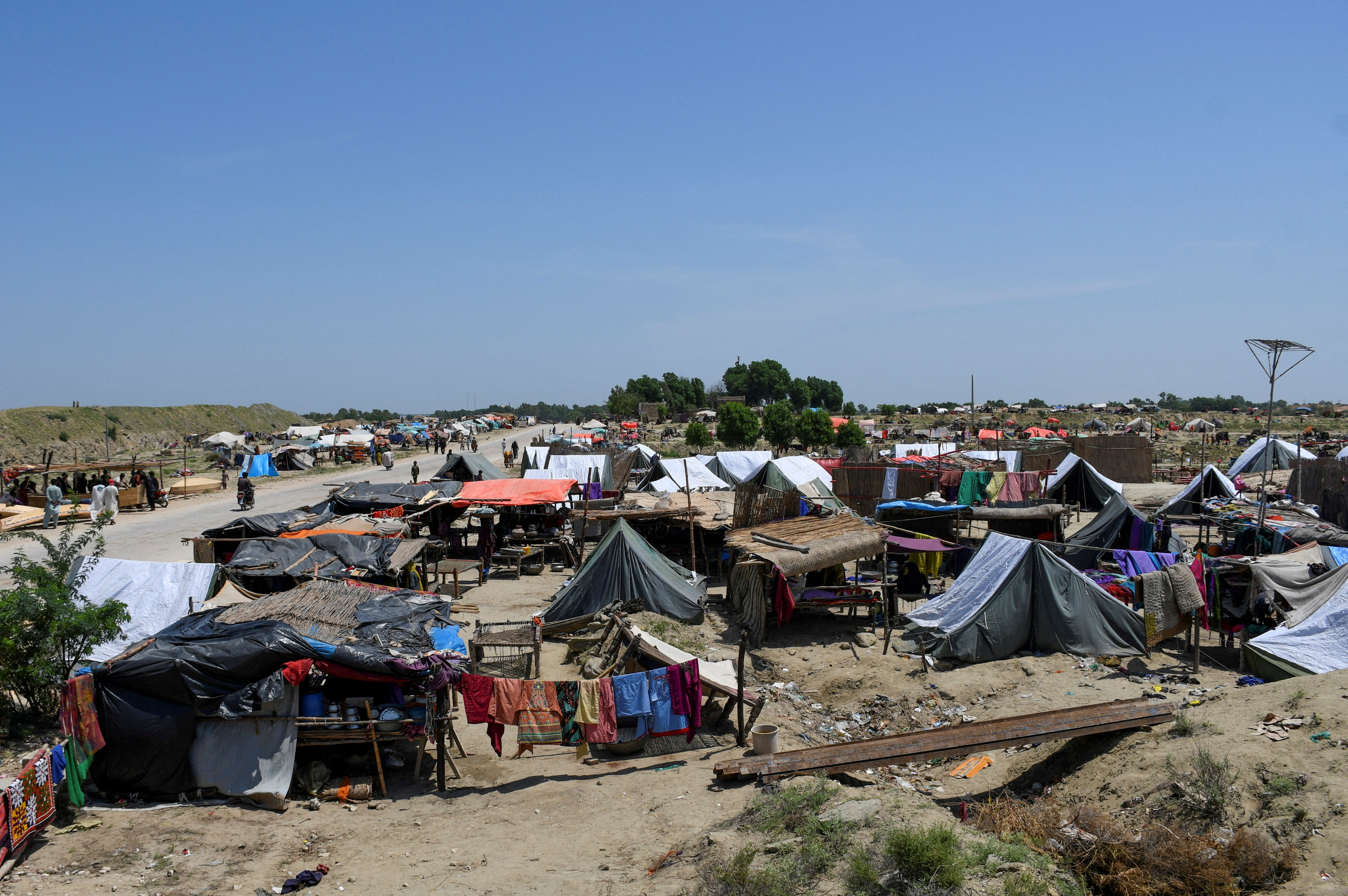 General view of makeshift tents as flood victims take refuge, following rains and floods during the monsoon season in Bajara village, Sehwan