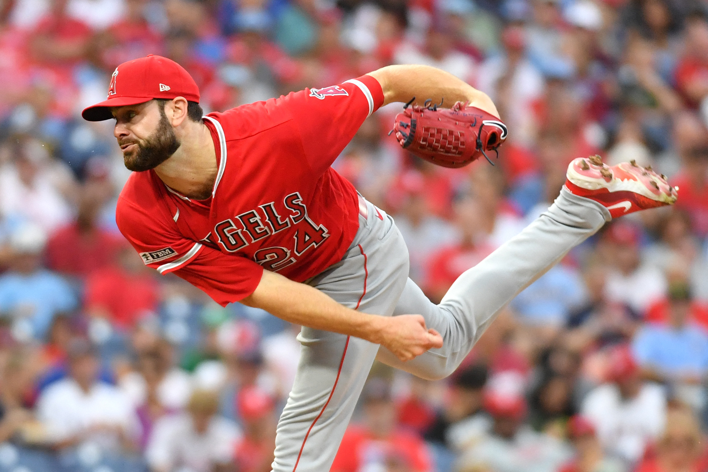 Trea Turner (2 homers) powers Phillies past Angels