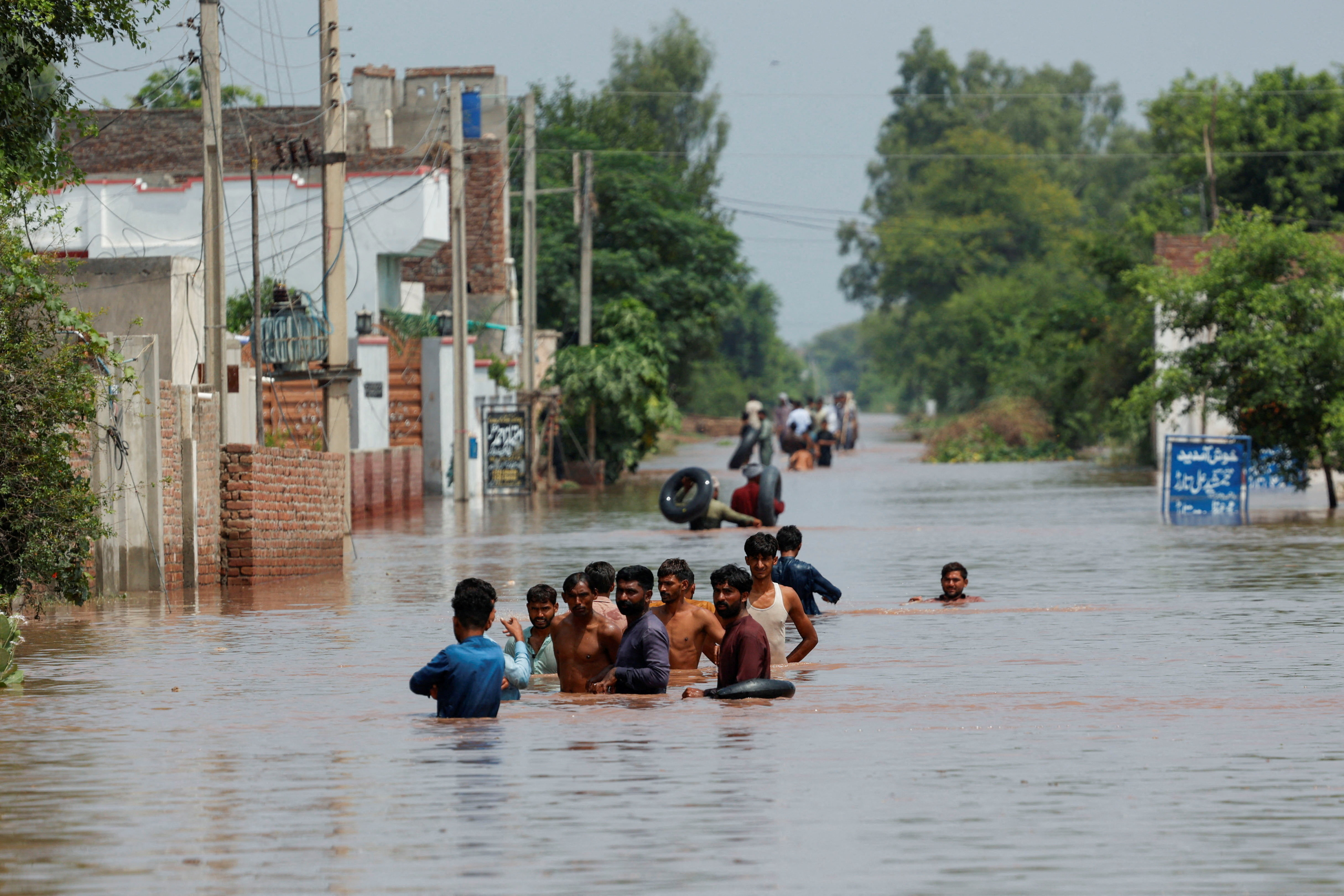 Pakistan says floods made worse by Indian action | Reuters
