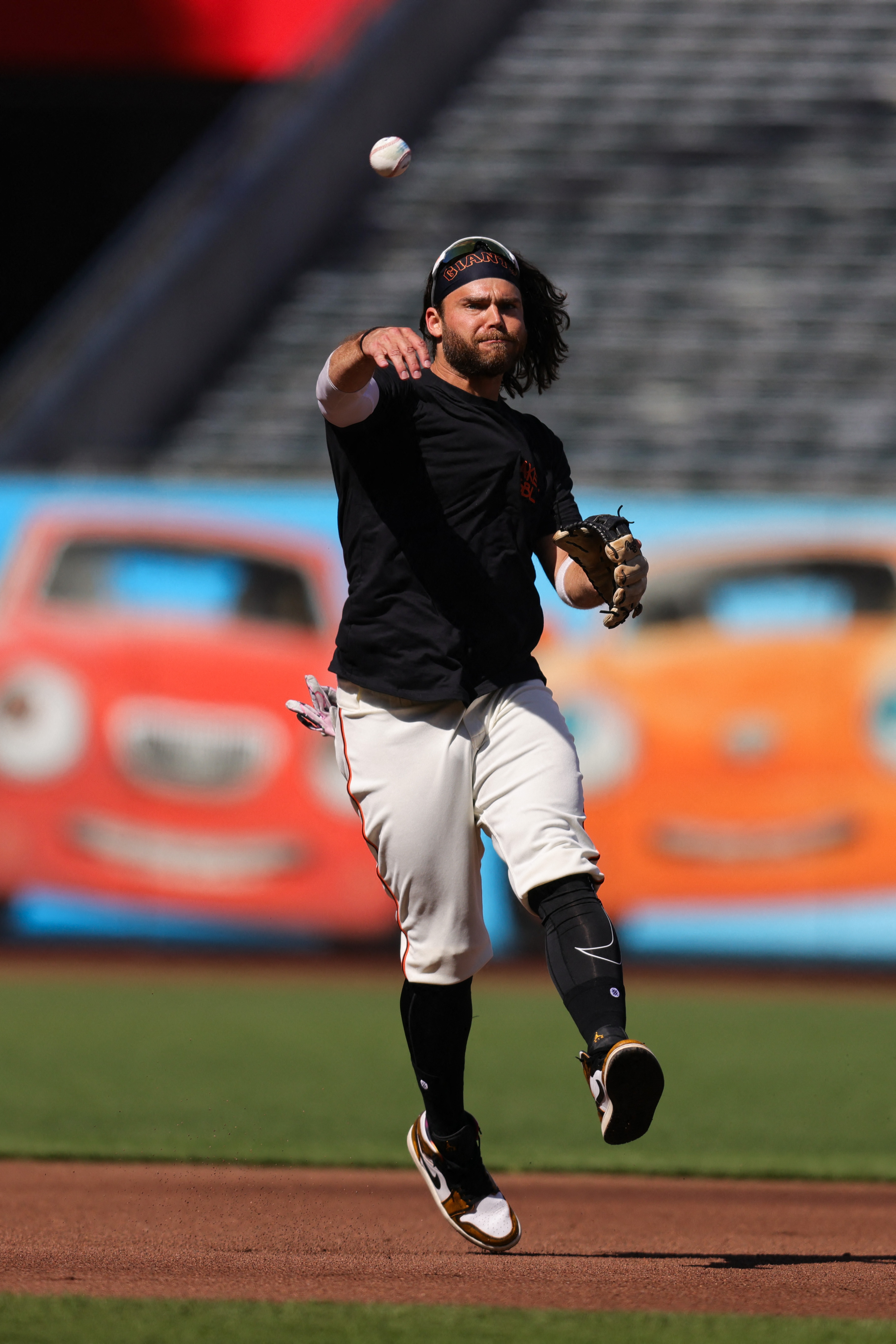 SF Giants' Brandon Crawford, Wilmer Flores out vs. Diamondbacks