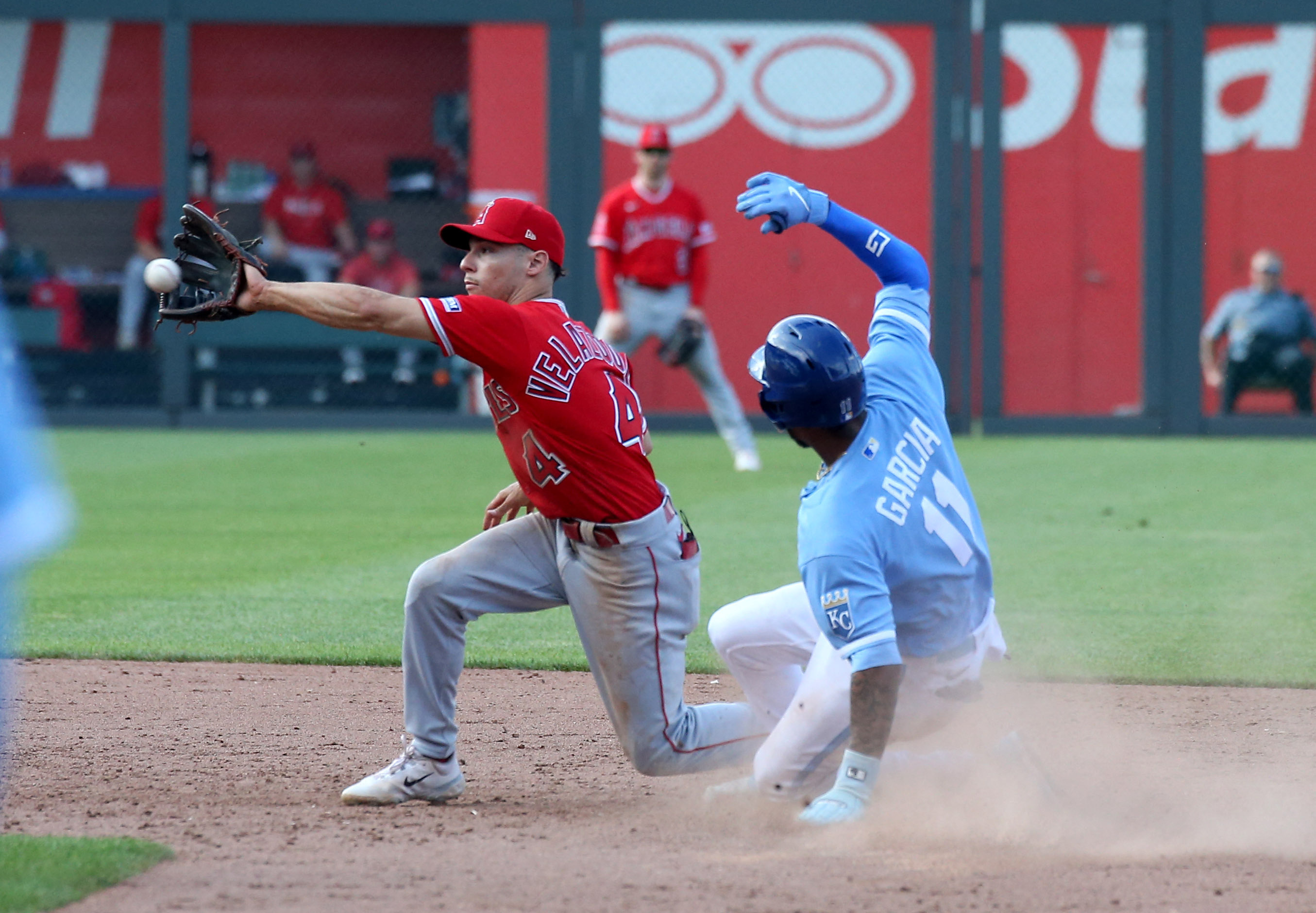 Samad Taylor hits walk-off single in MLB debut as Royals beat Angels 10-9 -  Newsday