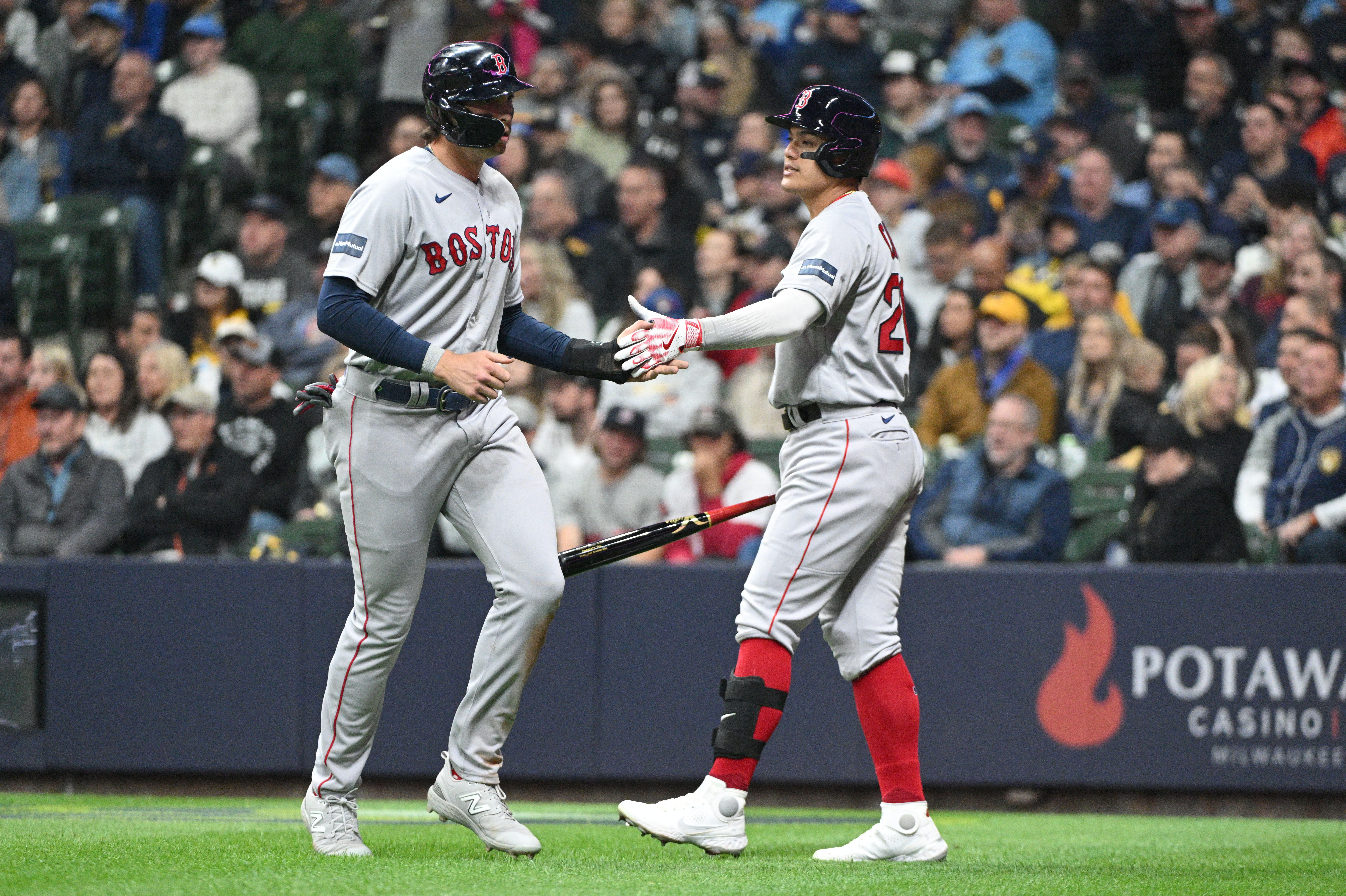 Red Sox open series with victory over Brewers