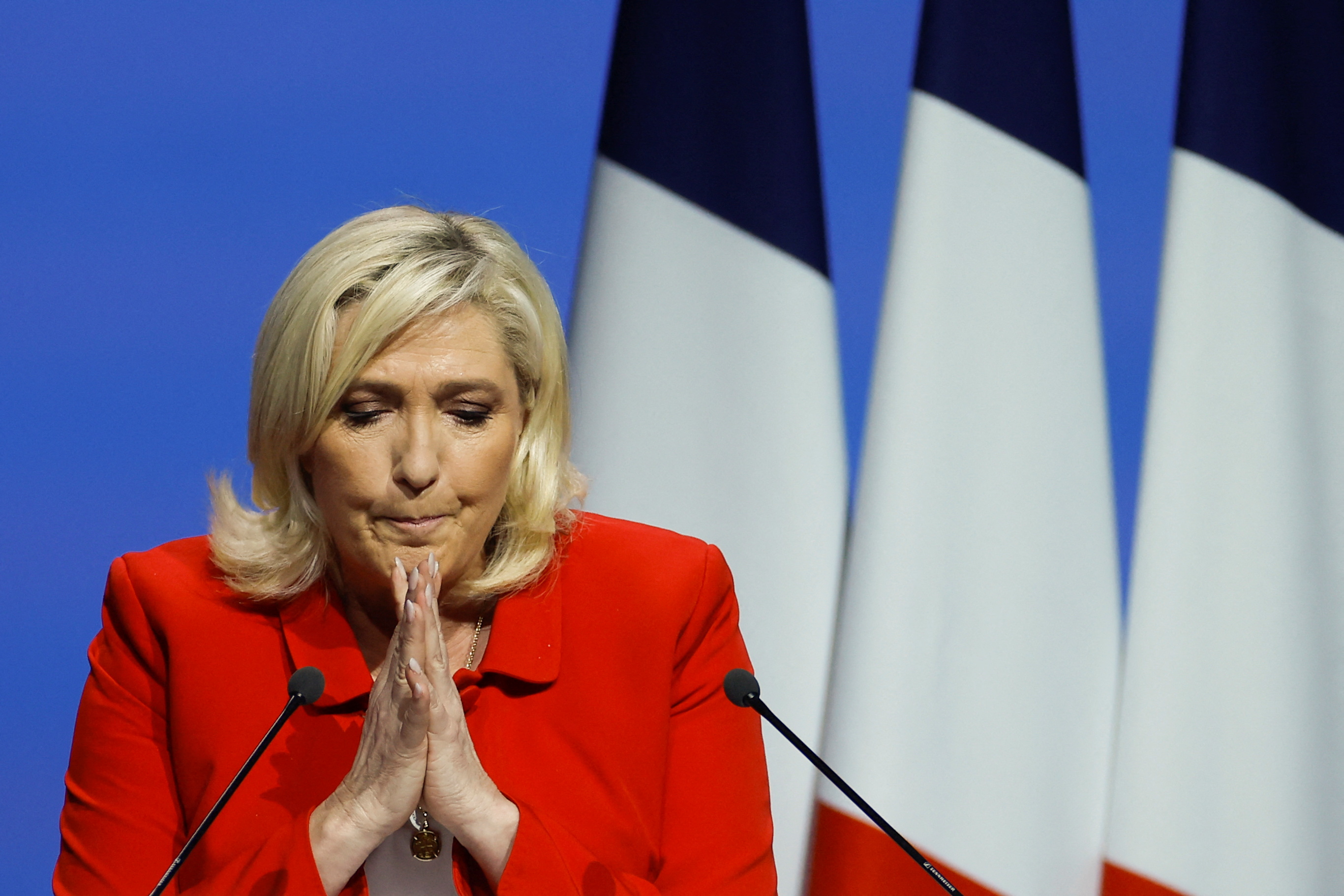 French far-right presidential candidate Le Pen campaigns in Avignon