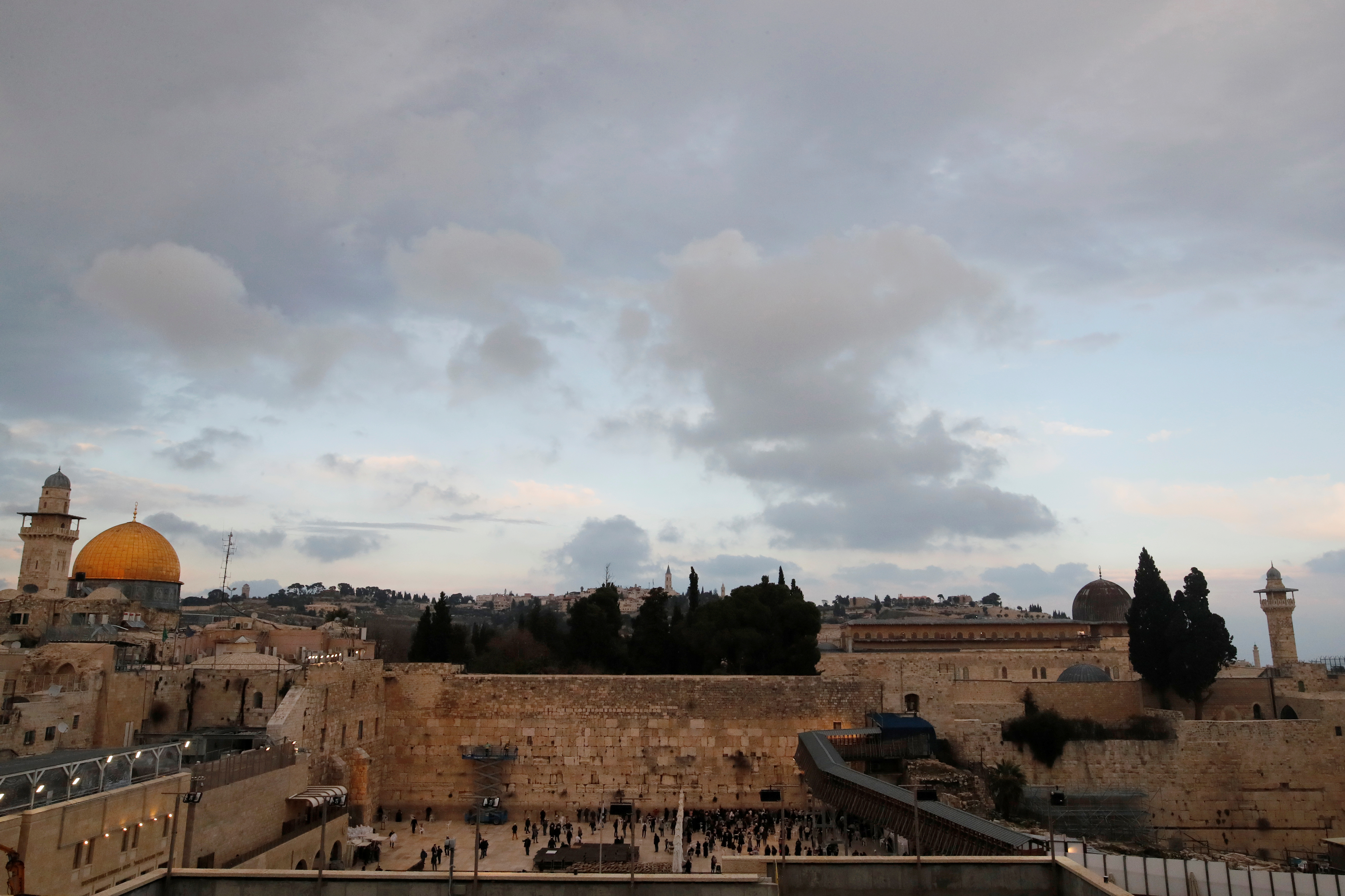 A general view picture shows the Dome of the Rock , the Western Wall and al-Aqsa mosque in Jerusalem's Old City