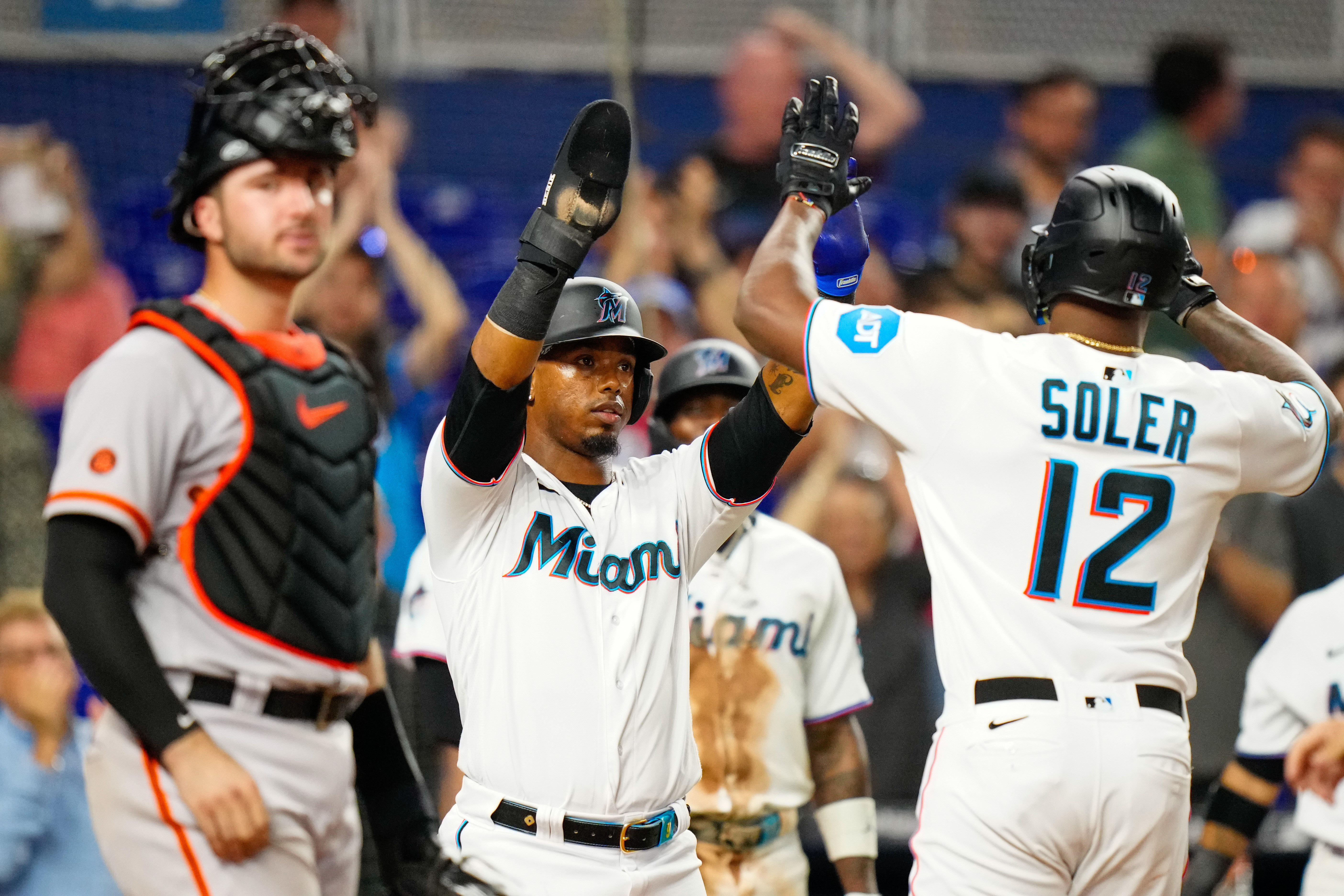 In a pinch, Jorge Soler lifts Marlins over Giants