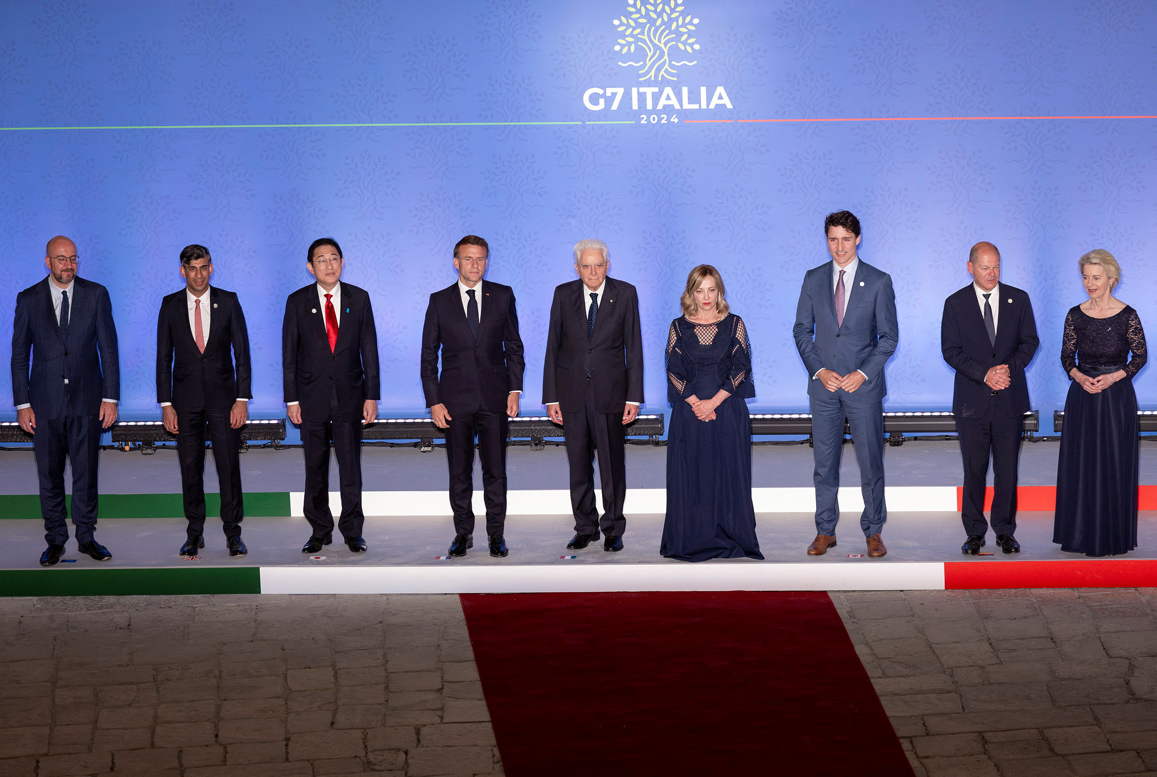 Italy hosts G7 summit
