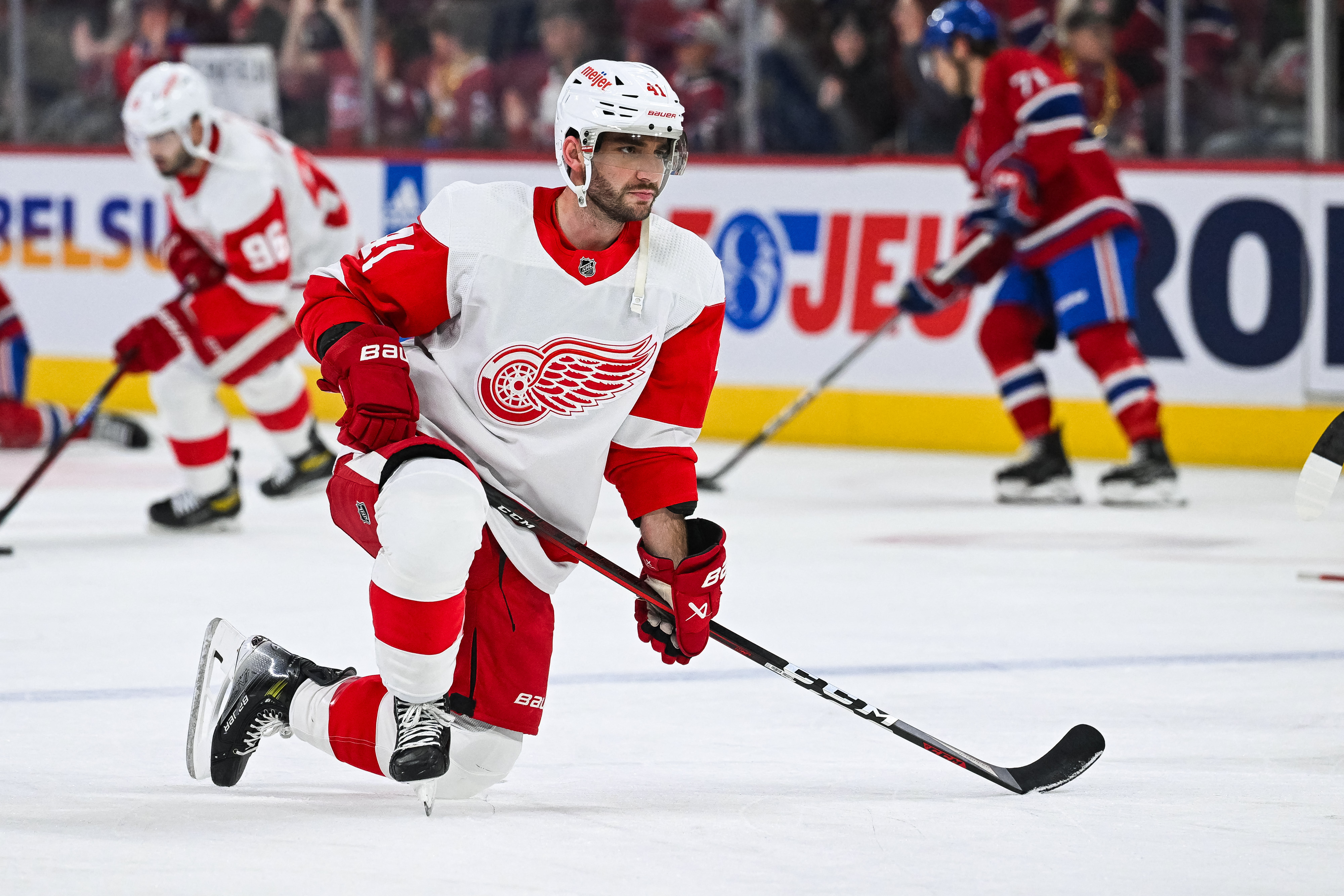 Red Wings blow lead but dump Habs in OT 5 4 Reuters