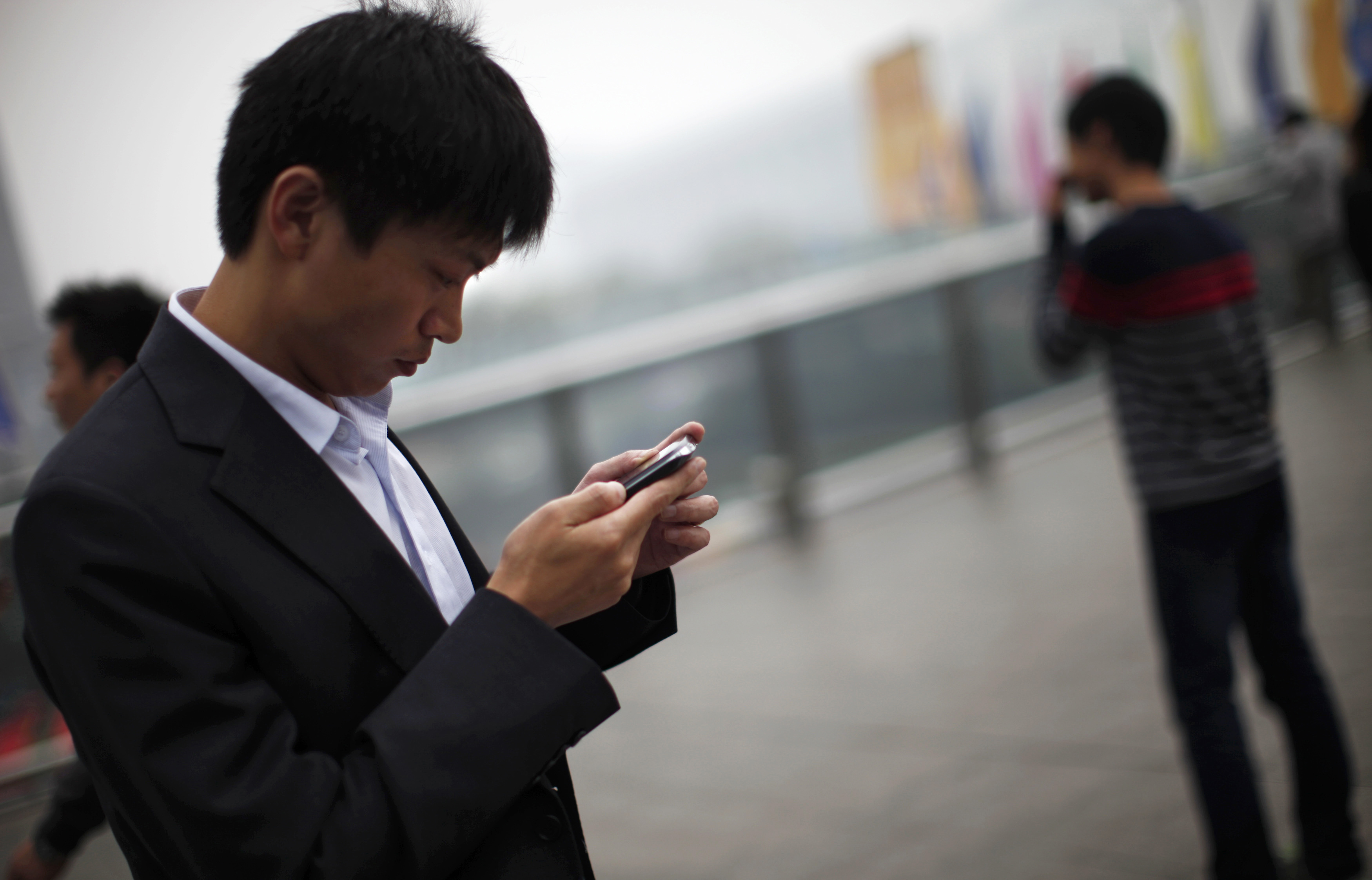 China Issues Rules To Crack Down On Predatory Mobile App Practices ...