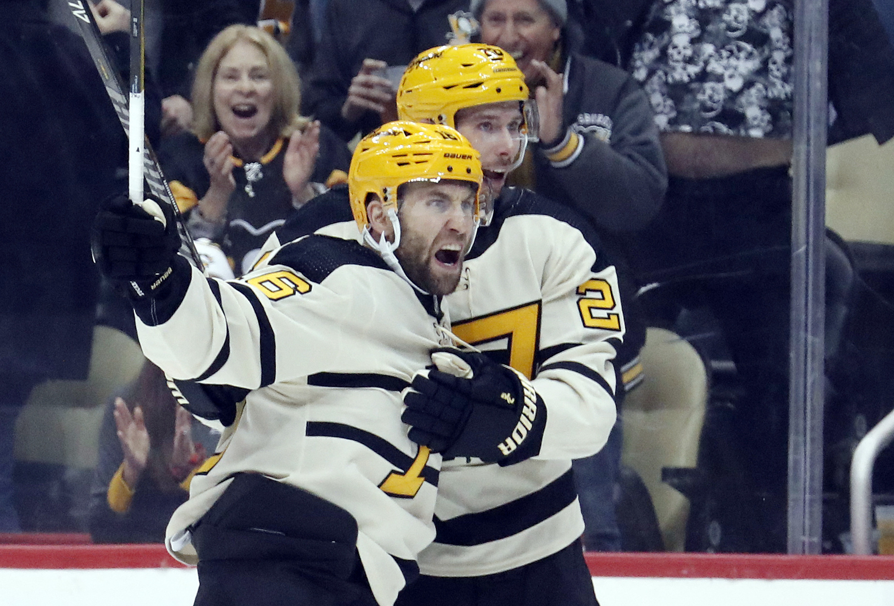 Devils nearly pull off insane comeback in loss to Penguins