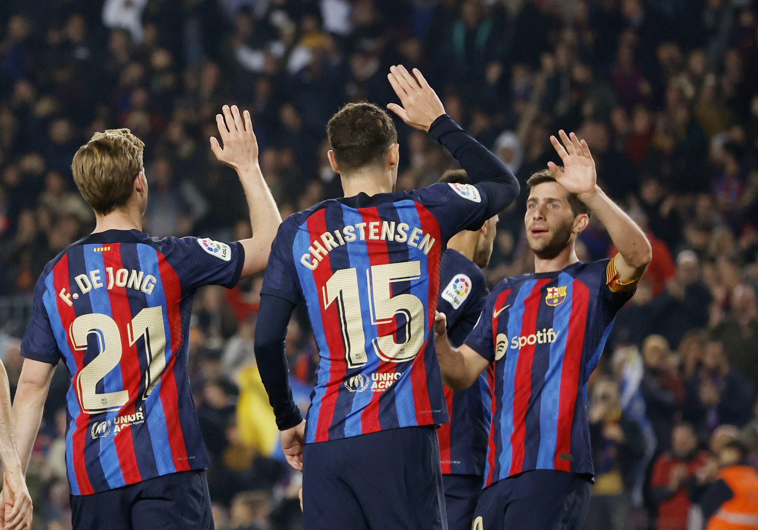 LaLiga leaders Barcelona breeze past Cadiz 2-0 | Reuters