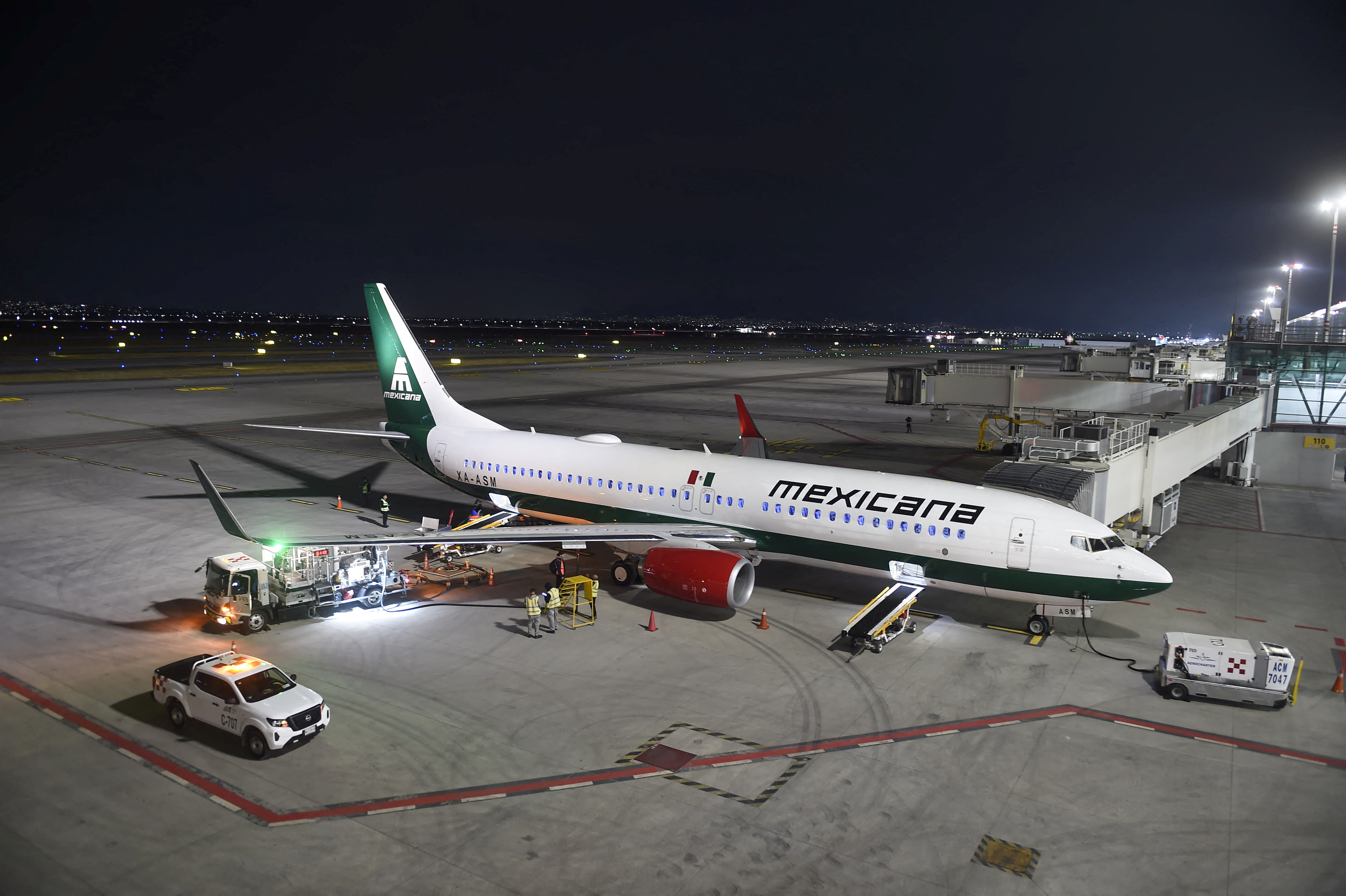 Mexico revives state airline Mexicana, aims fleet expansion in 2024