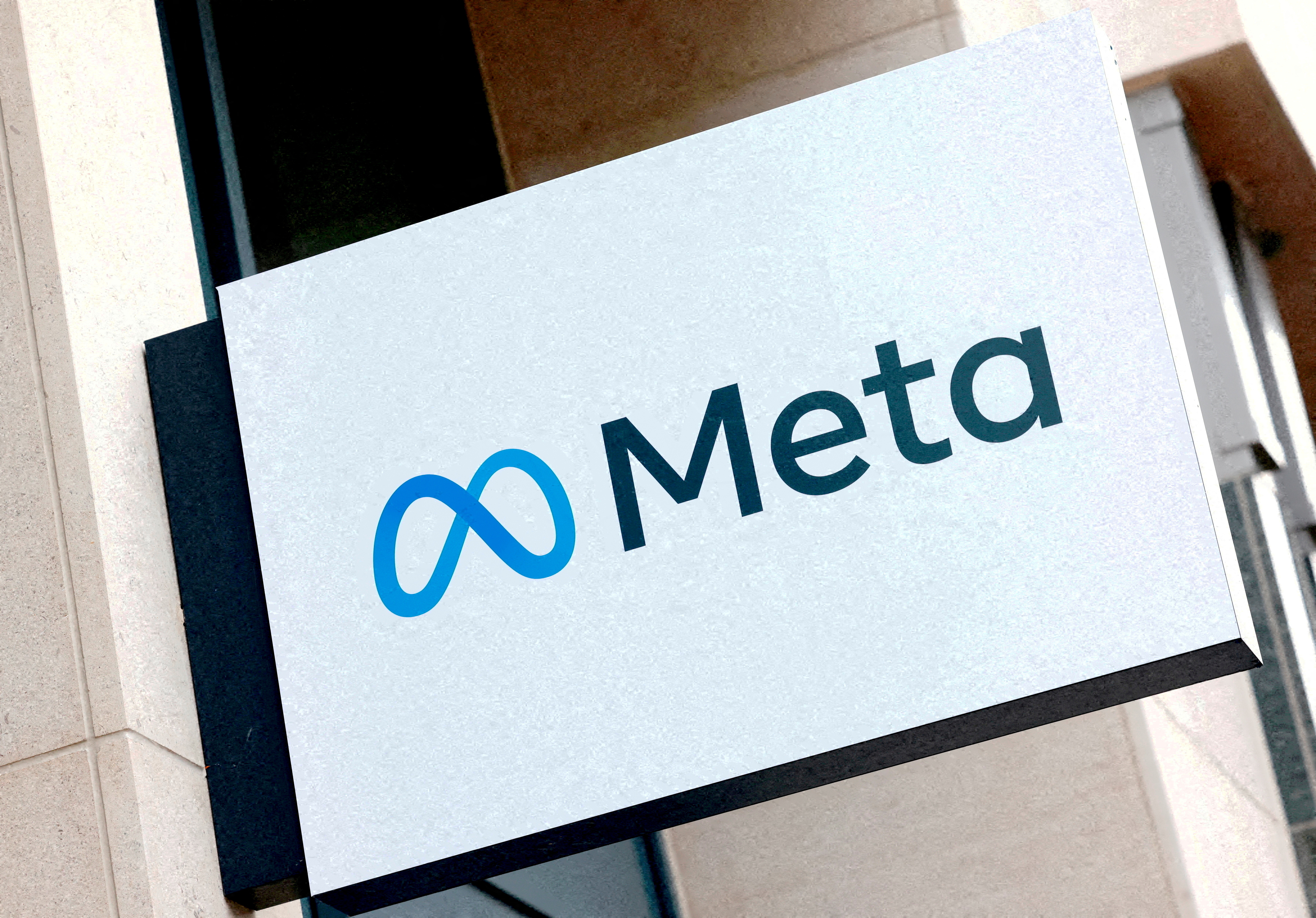 Judge allows class action case against Meta to move forward