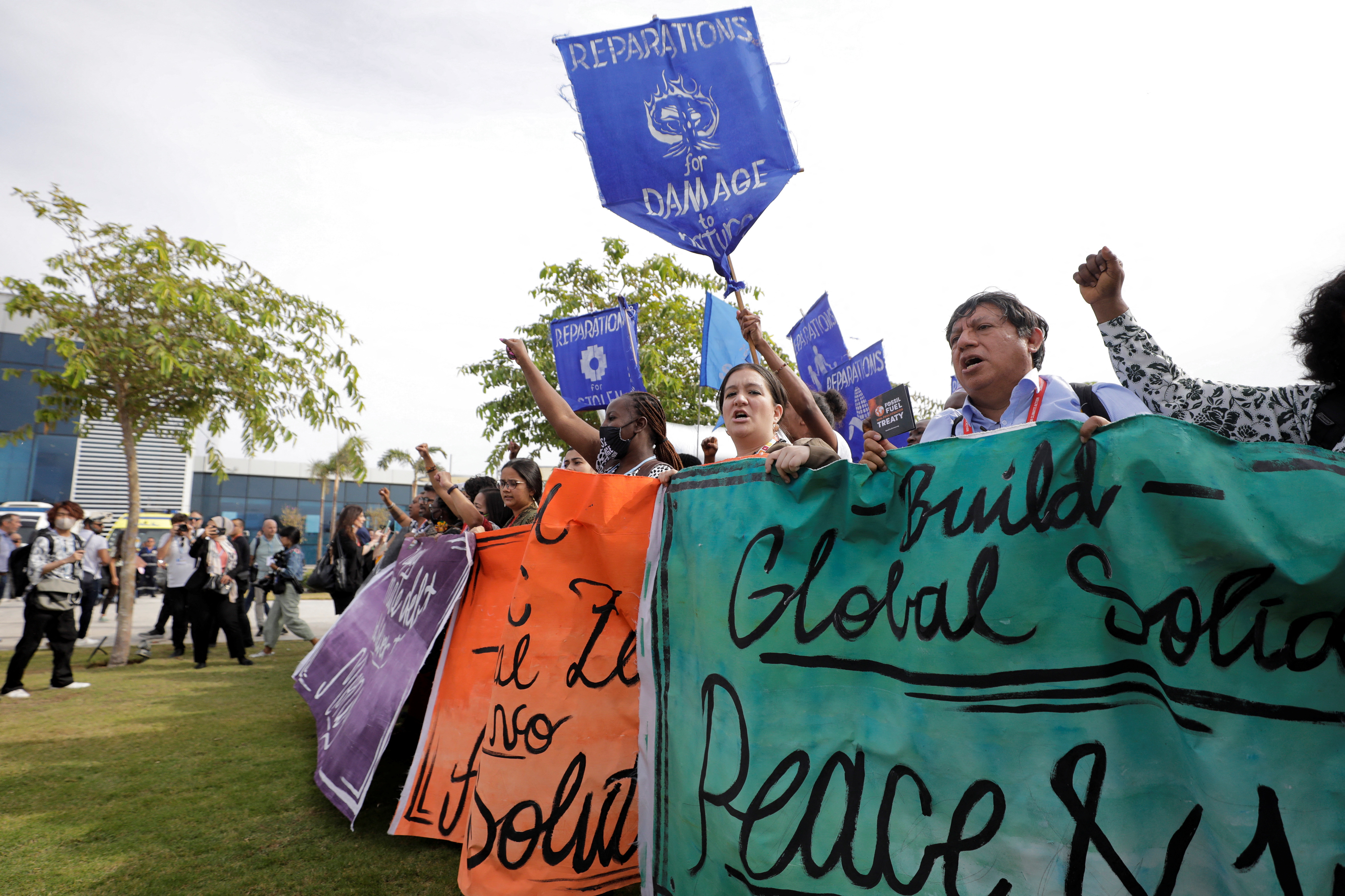 Climate summit opens with world watching for signs of progress