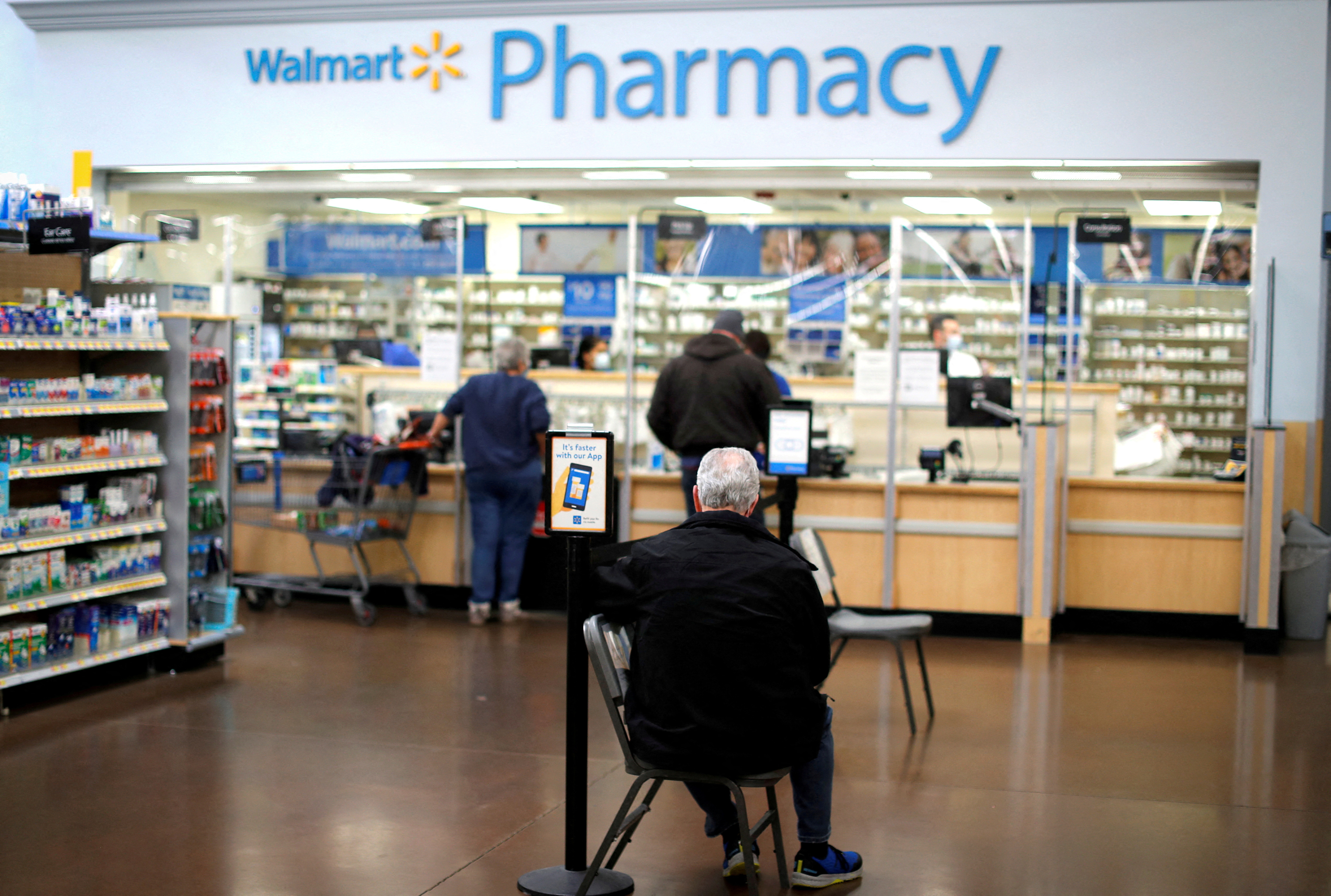 Walmart administers COVID-19 vaccines as part of Federal Retail Pharmacy Program in West Haven