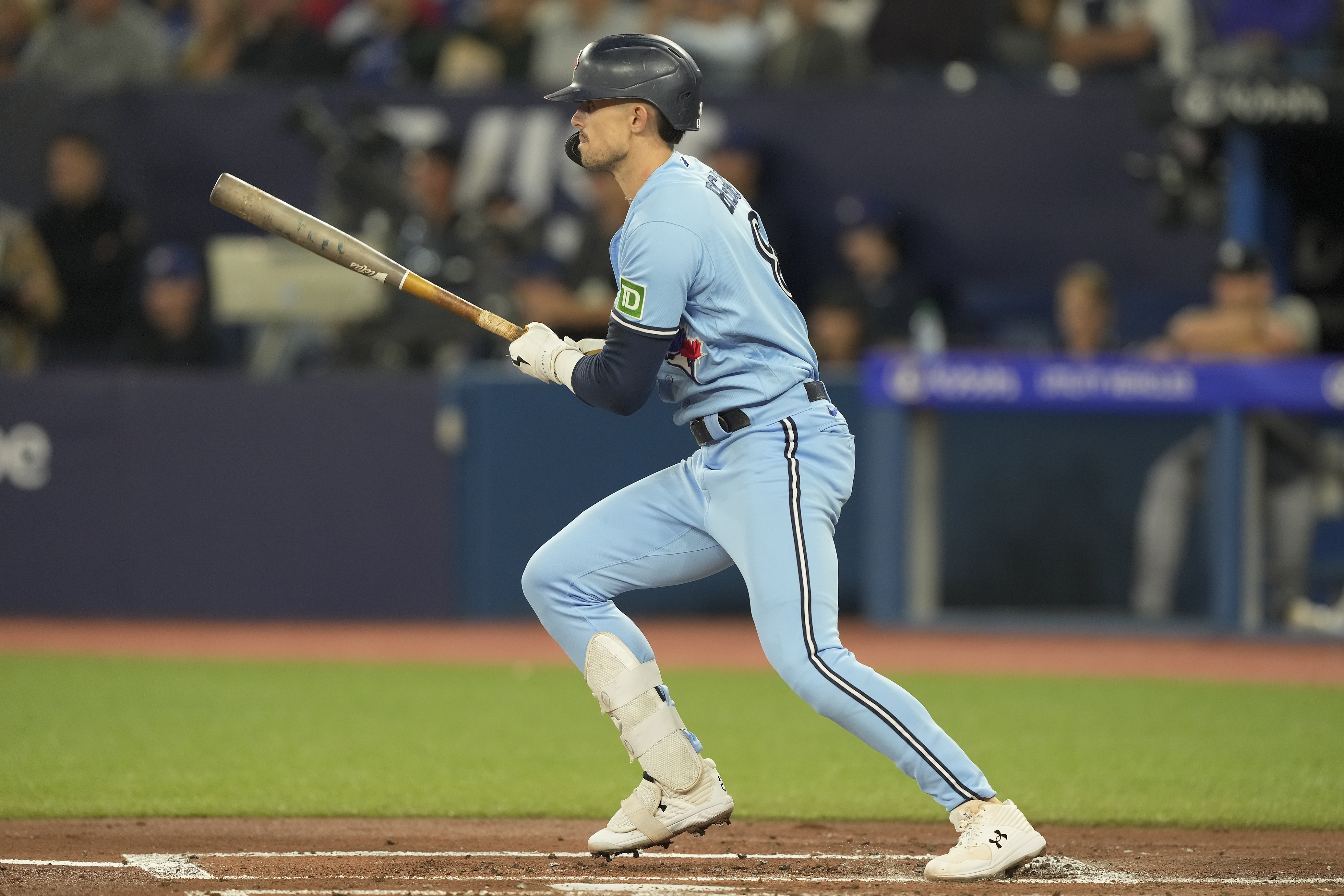 Chris Bassitt, Blue Jays beat Yankees to evade sweep