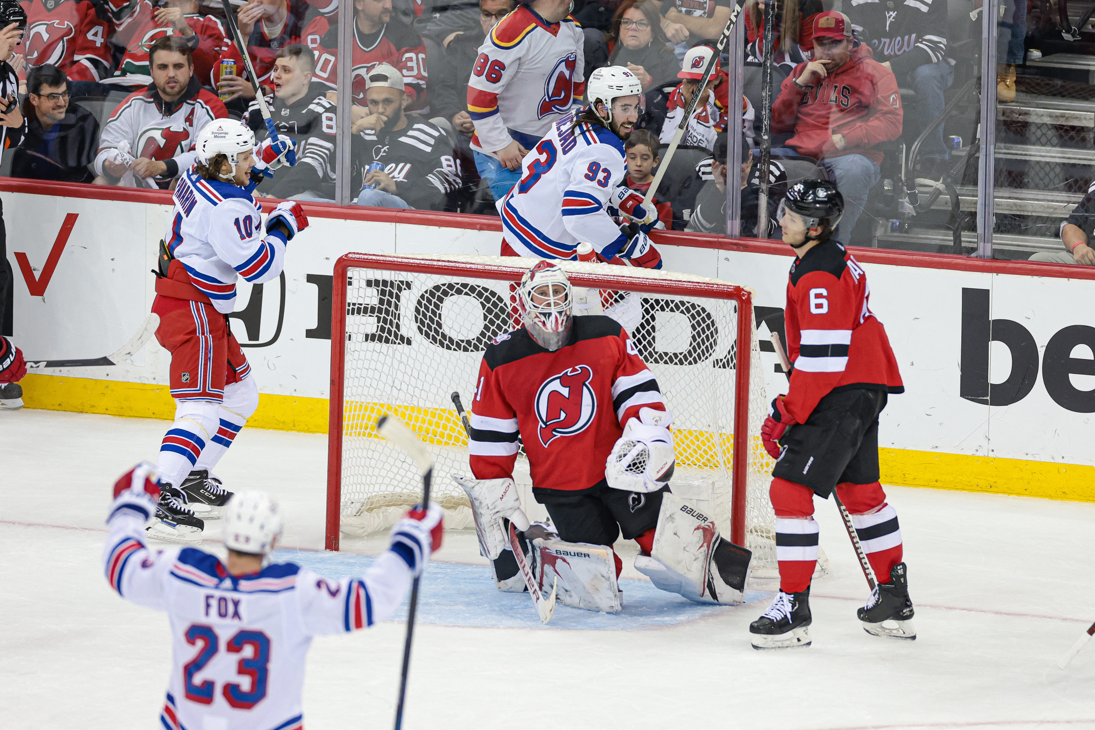 NHL playoffs: New Jersey Devils knock off Rangers