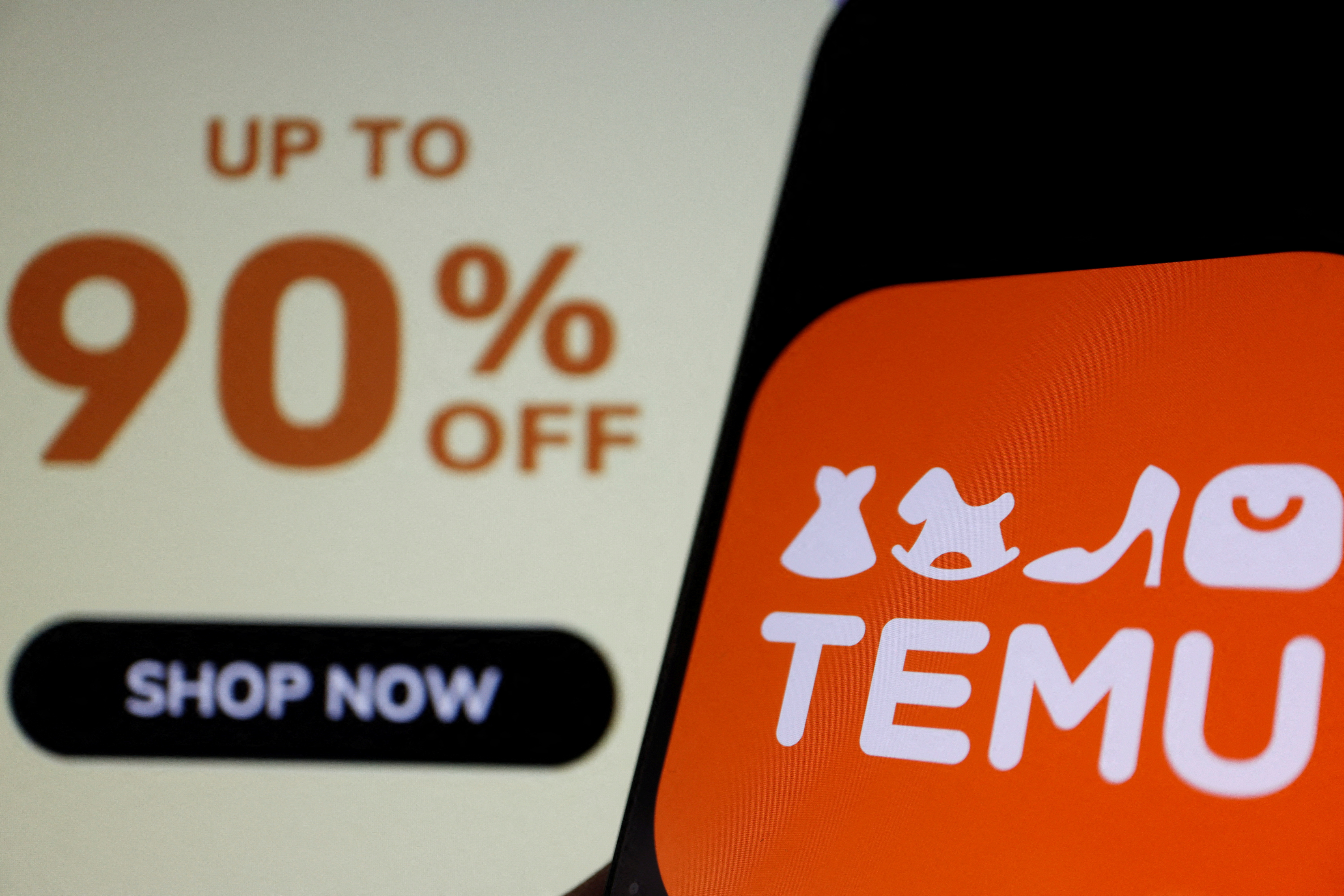 Analysis-Temu, Shein far lag  as online holiday shopping ramps up