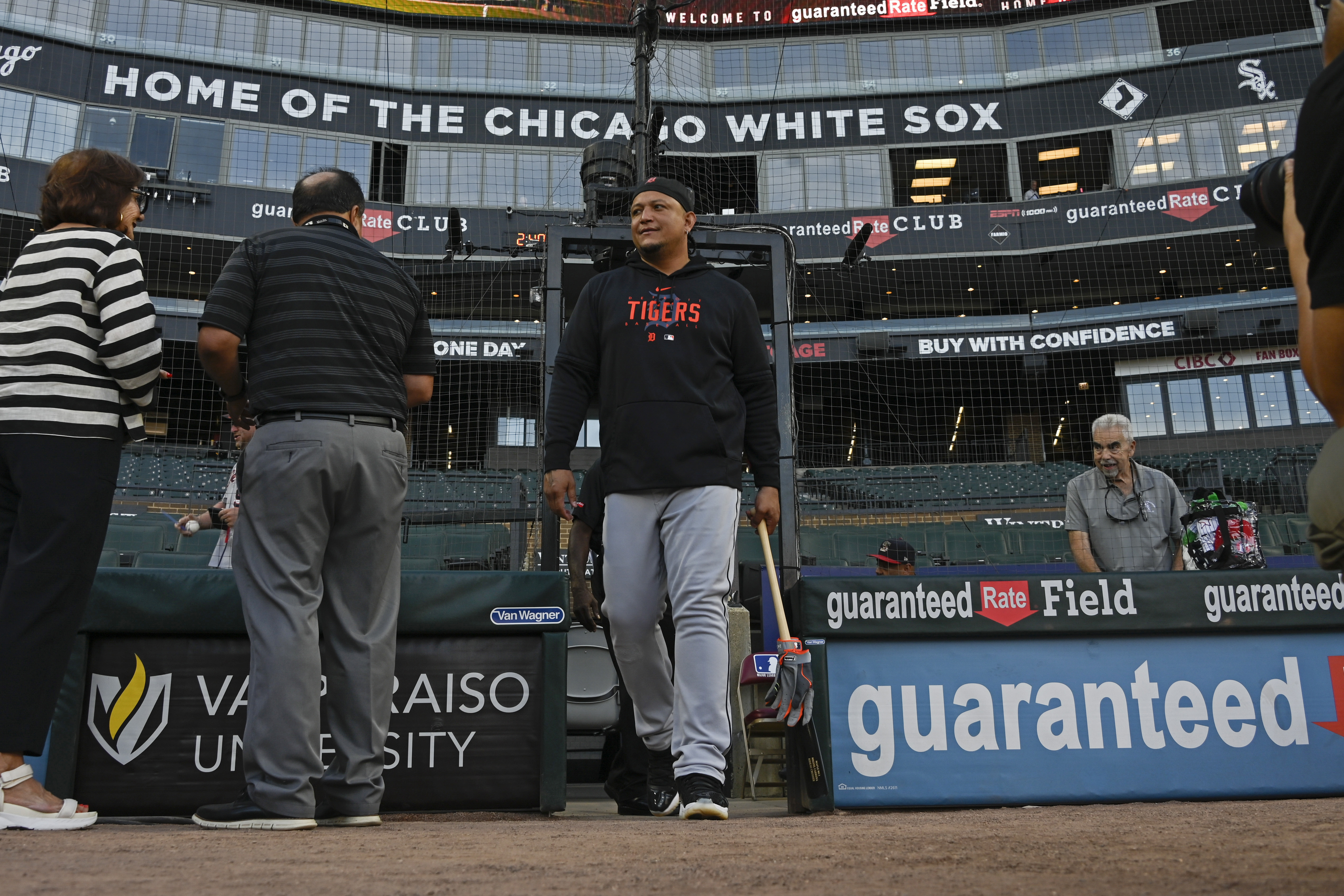 Eduardo Rodriguez pitches Tigers to win over White Sox