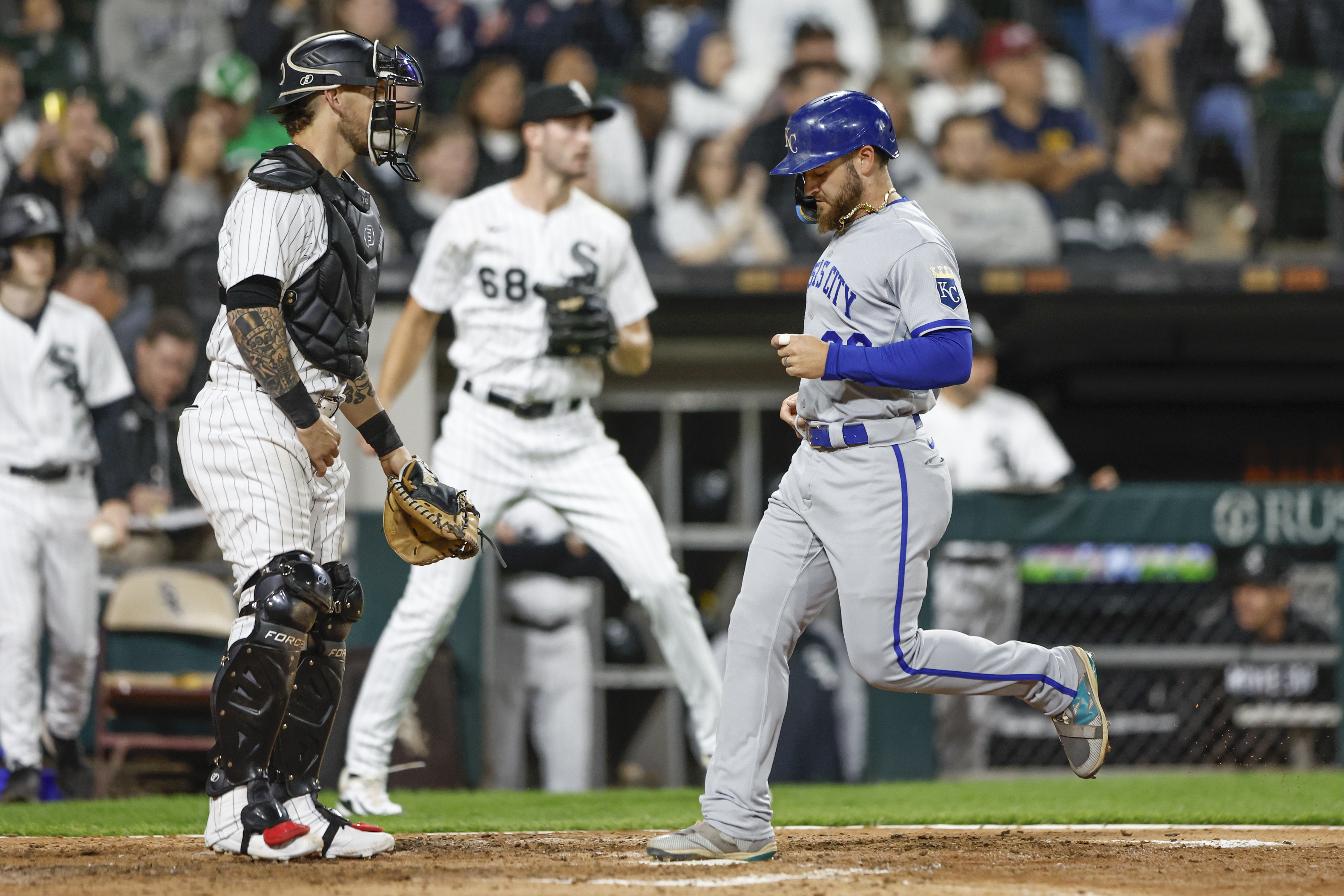 Michael Massey homers as Royals take down White Sox