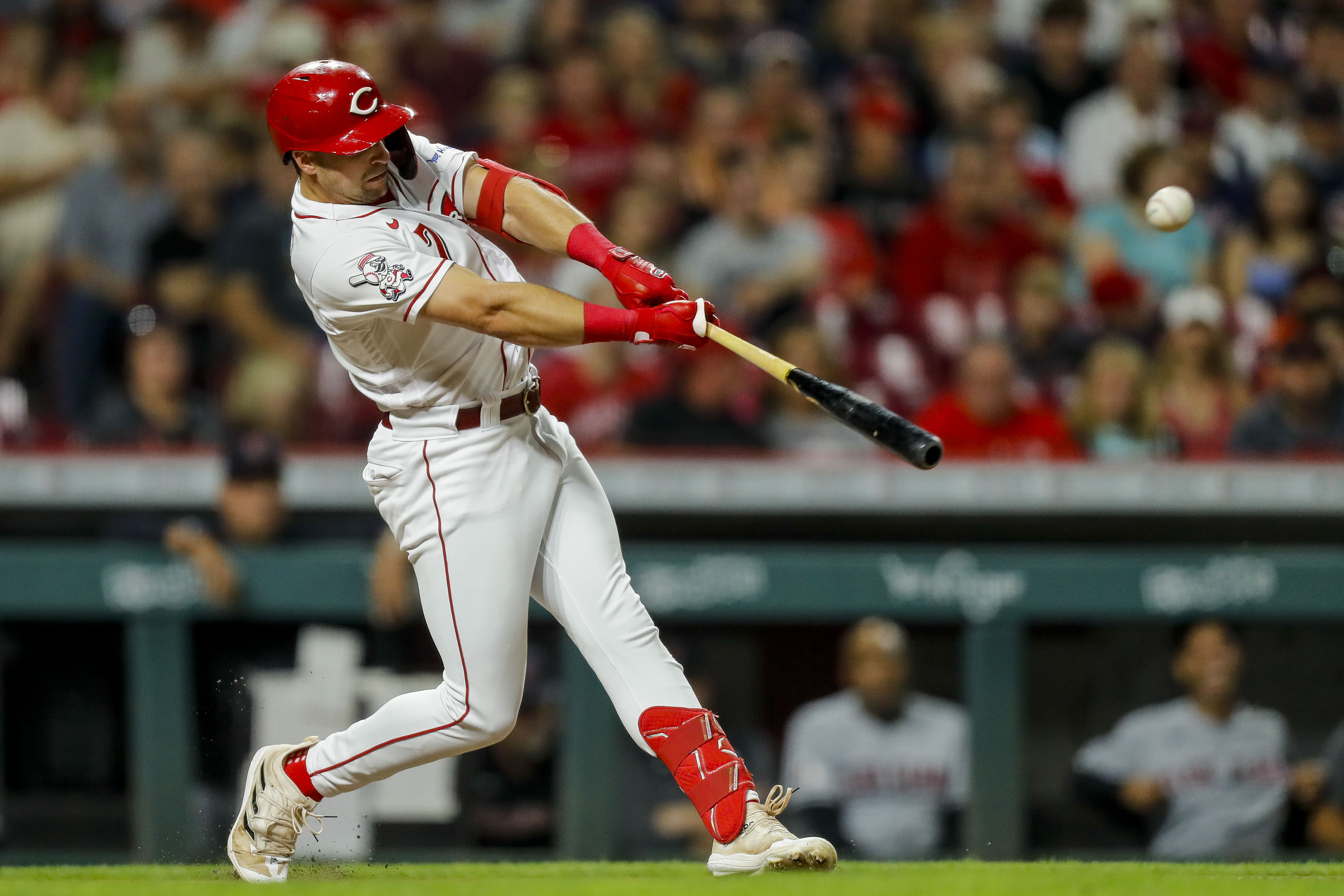 Logan Allen, Kole Calhoun lead Guardians in win over Cincinnati Reds