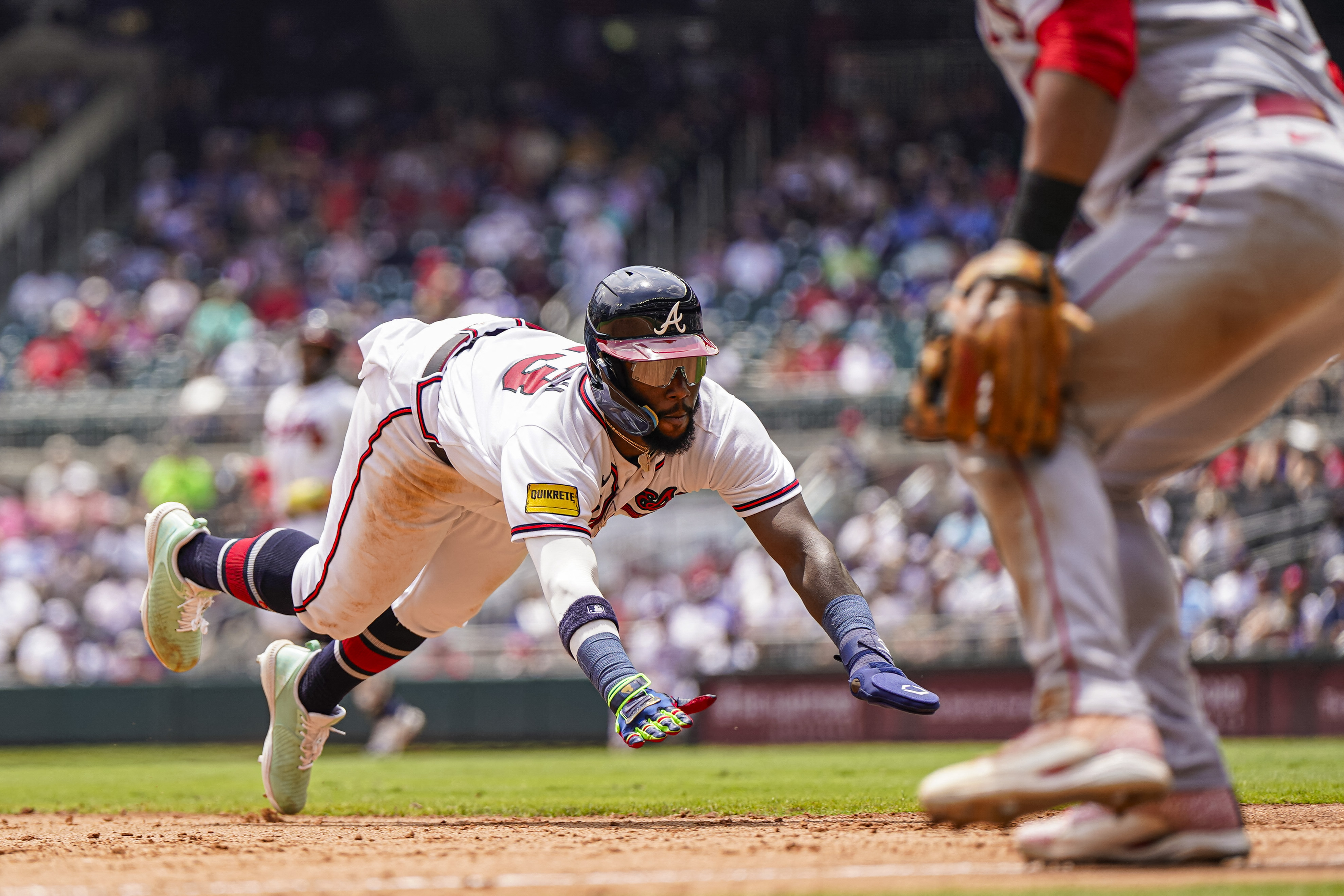 O'Neill's 3-run HR in 8th Lifts Cardinals Over Braves 6-3 - Bloomberg