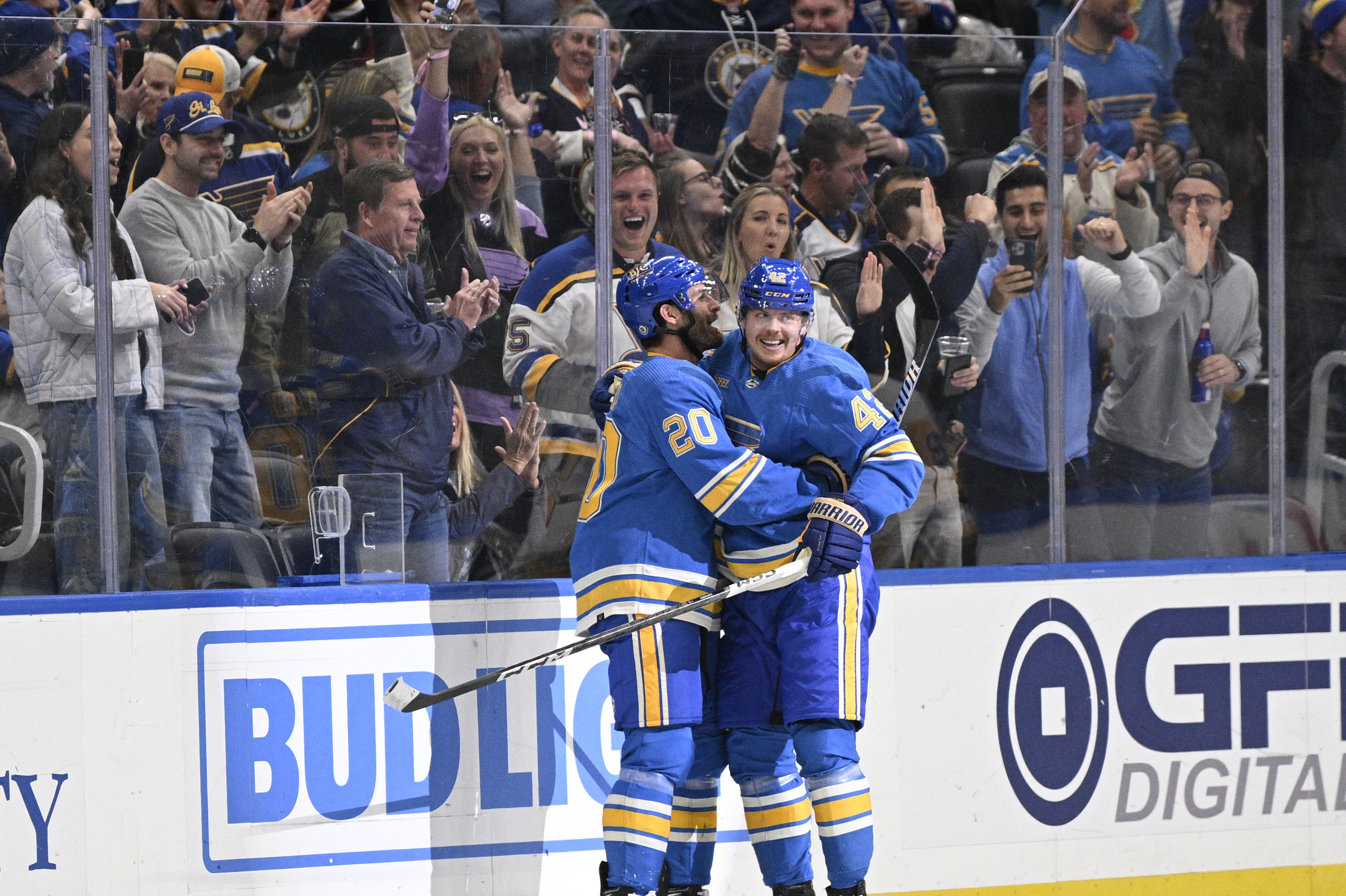 Blues finally get a lead, take down Penguins