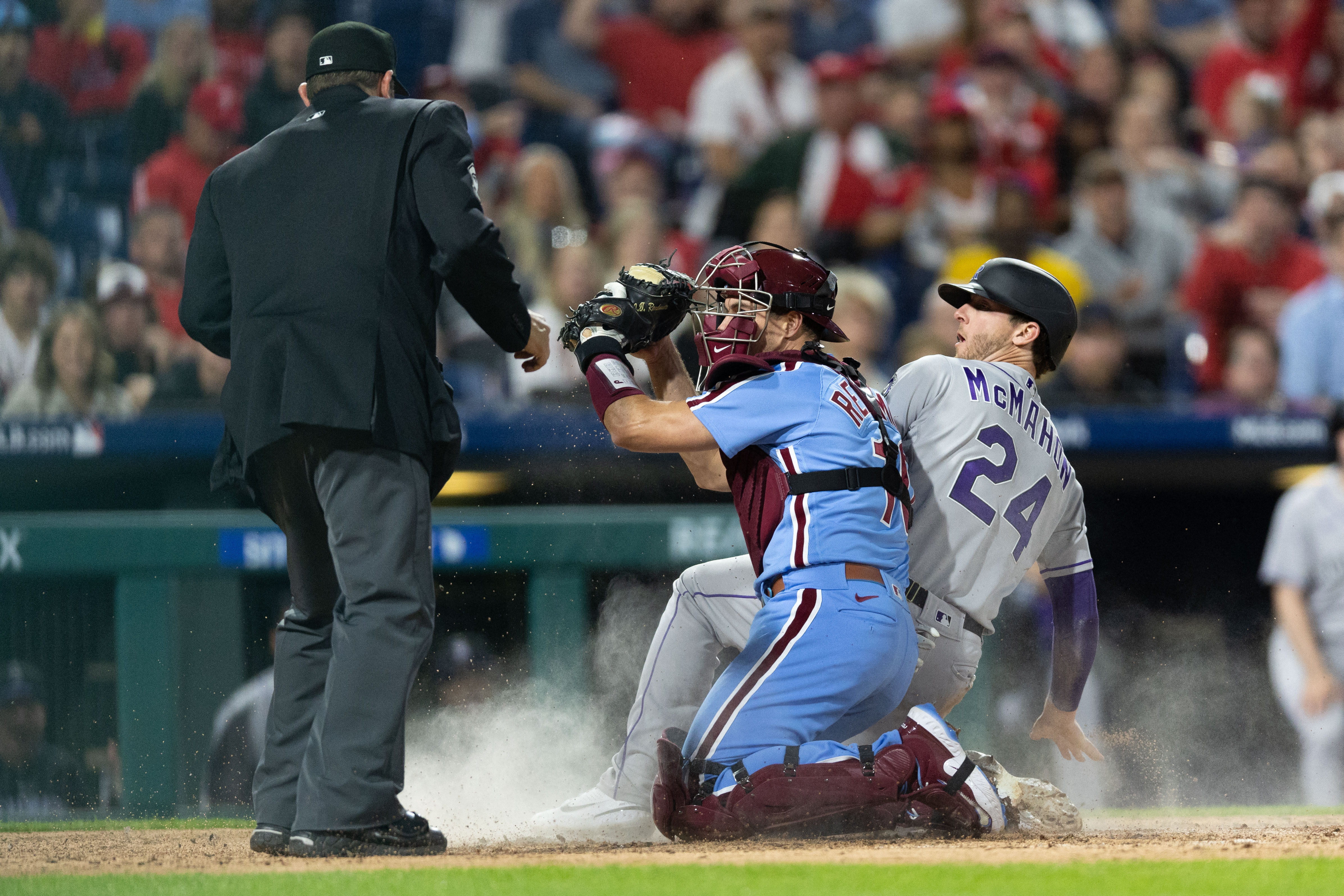 Rockies end eight-game skid by blanking Phillies