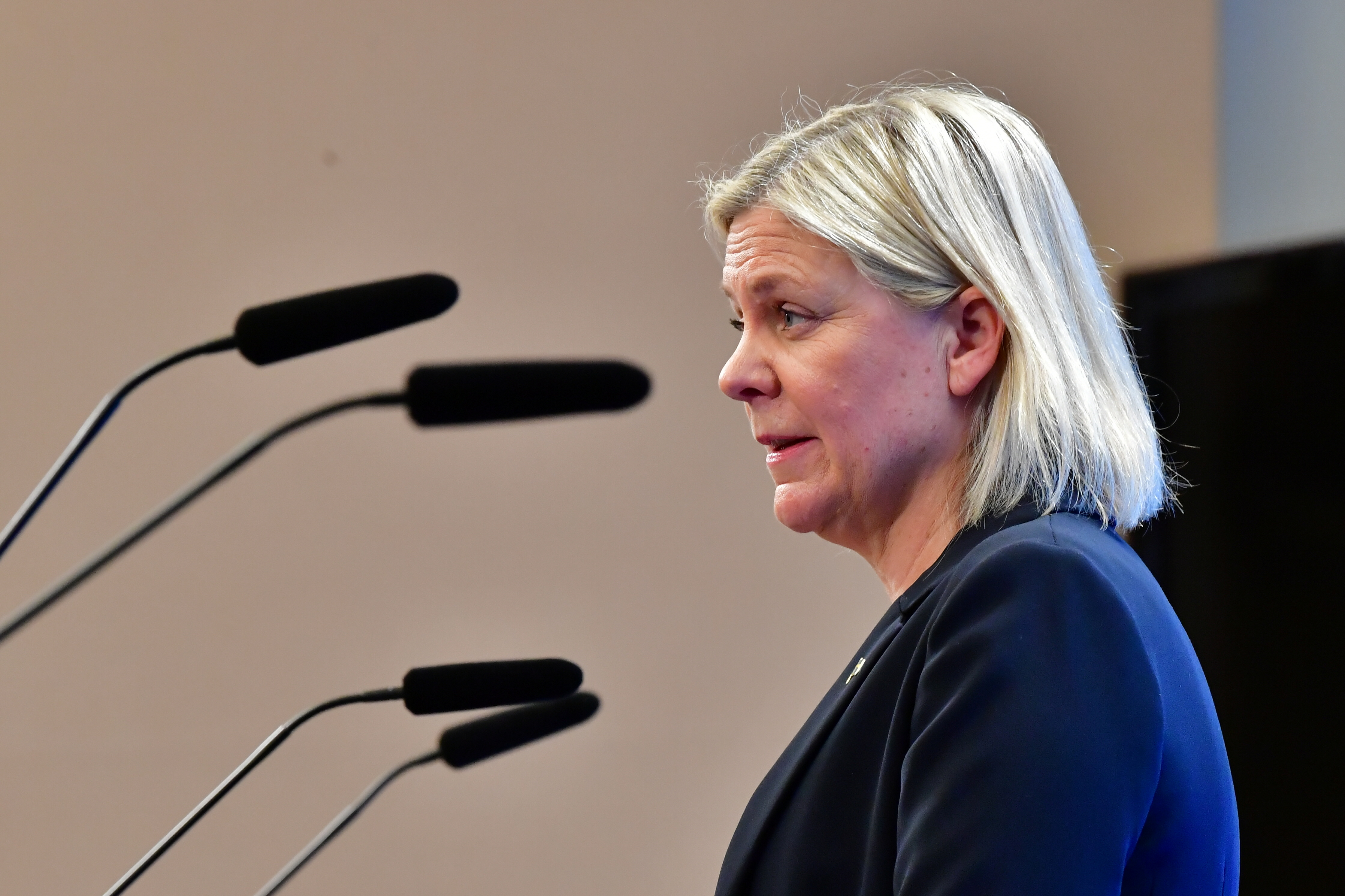 Current Finance Minister and Social Democratic Party leader Magdalena Andersson speaks during press conference after being appointed as new prime minister after a voting iin the Swedish parliament Riksdagen, in Stockholm, Sweden November 29, 2021. Jonas Ekstromer /TT News Agency/via REUTERS 
