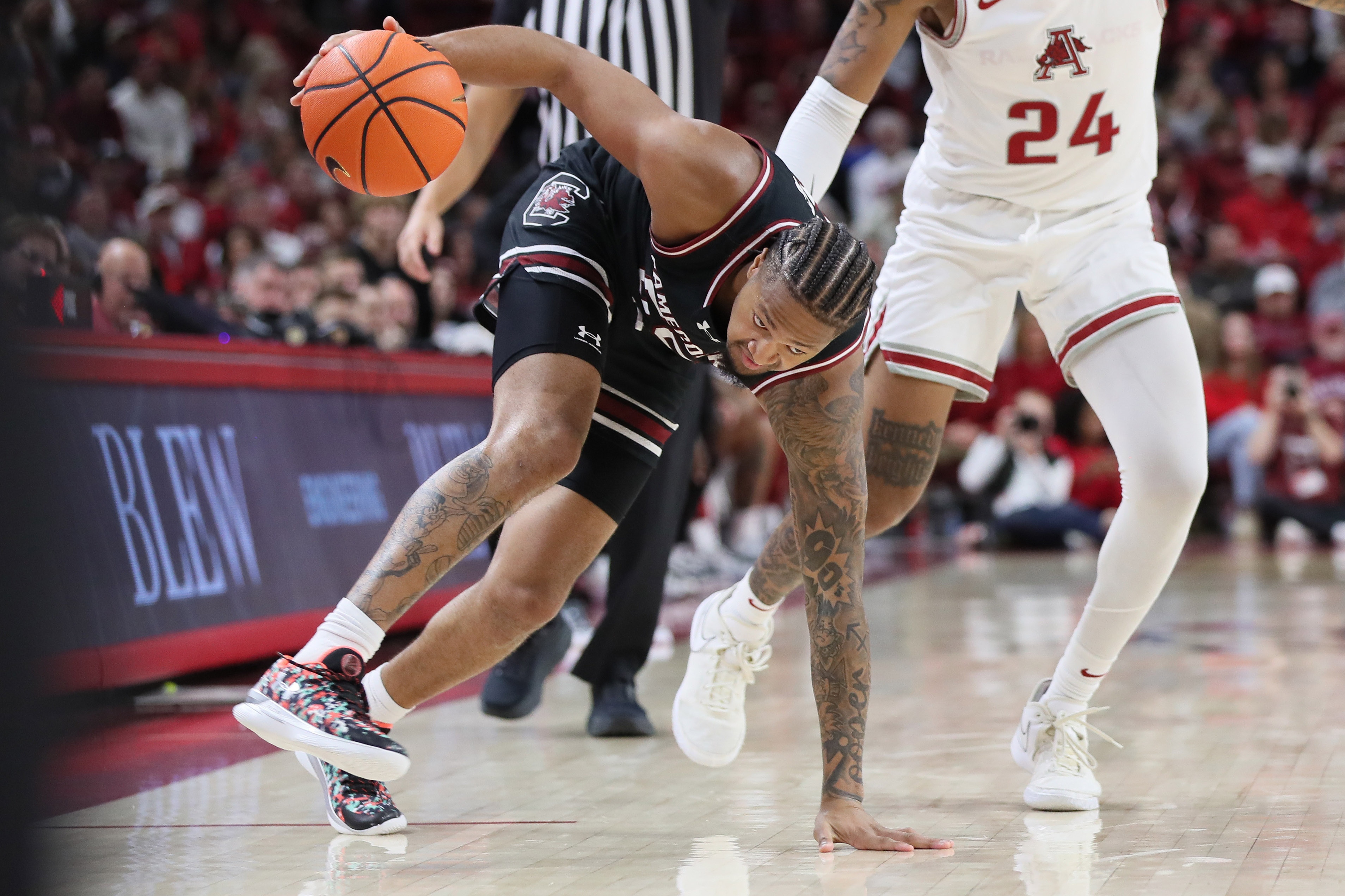 B.J. Mack's 18 Points Help To Lead South Carolina Over Arkansas | Reuters