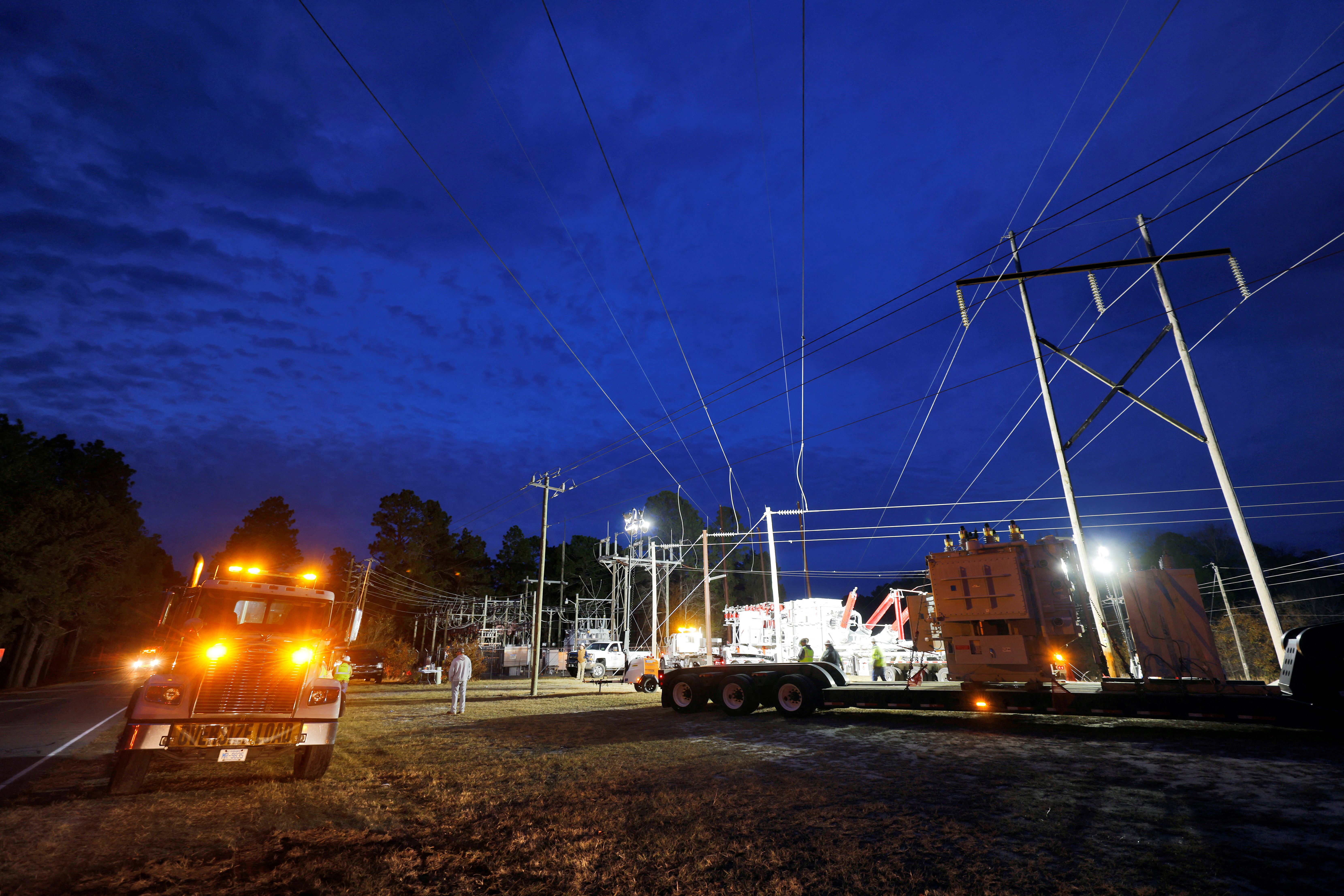 Vandalism suspected in mass power outage in North Carolina