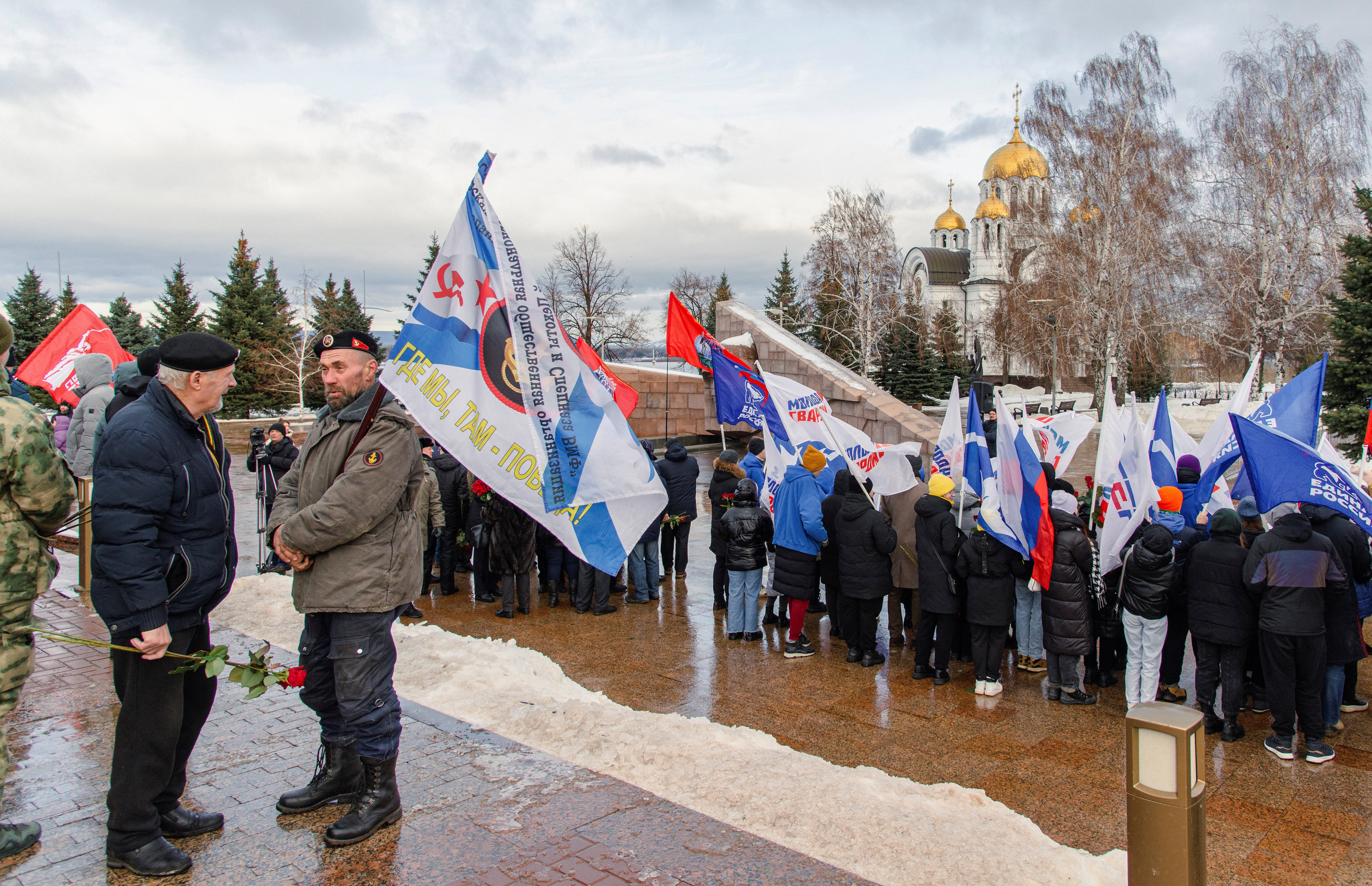 People take part in a ceremony in memory of Russian soldiers killed in the course of Russia-Ukraine conflict, in Samara