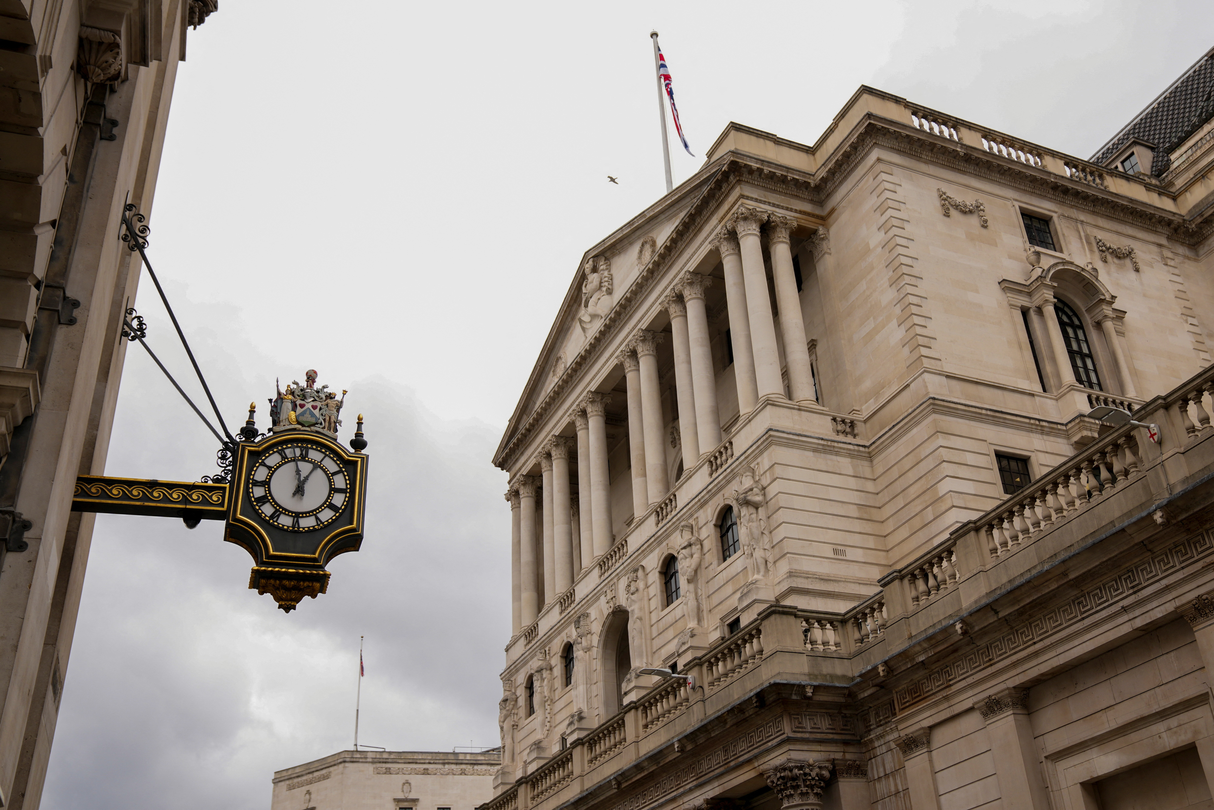 Exclusive Report: Uk Gilt Market Headed For Disaster? - 7zsmfa5