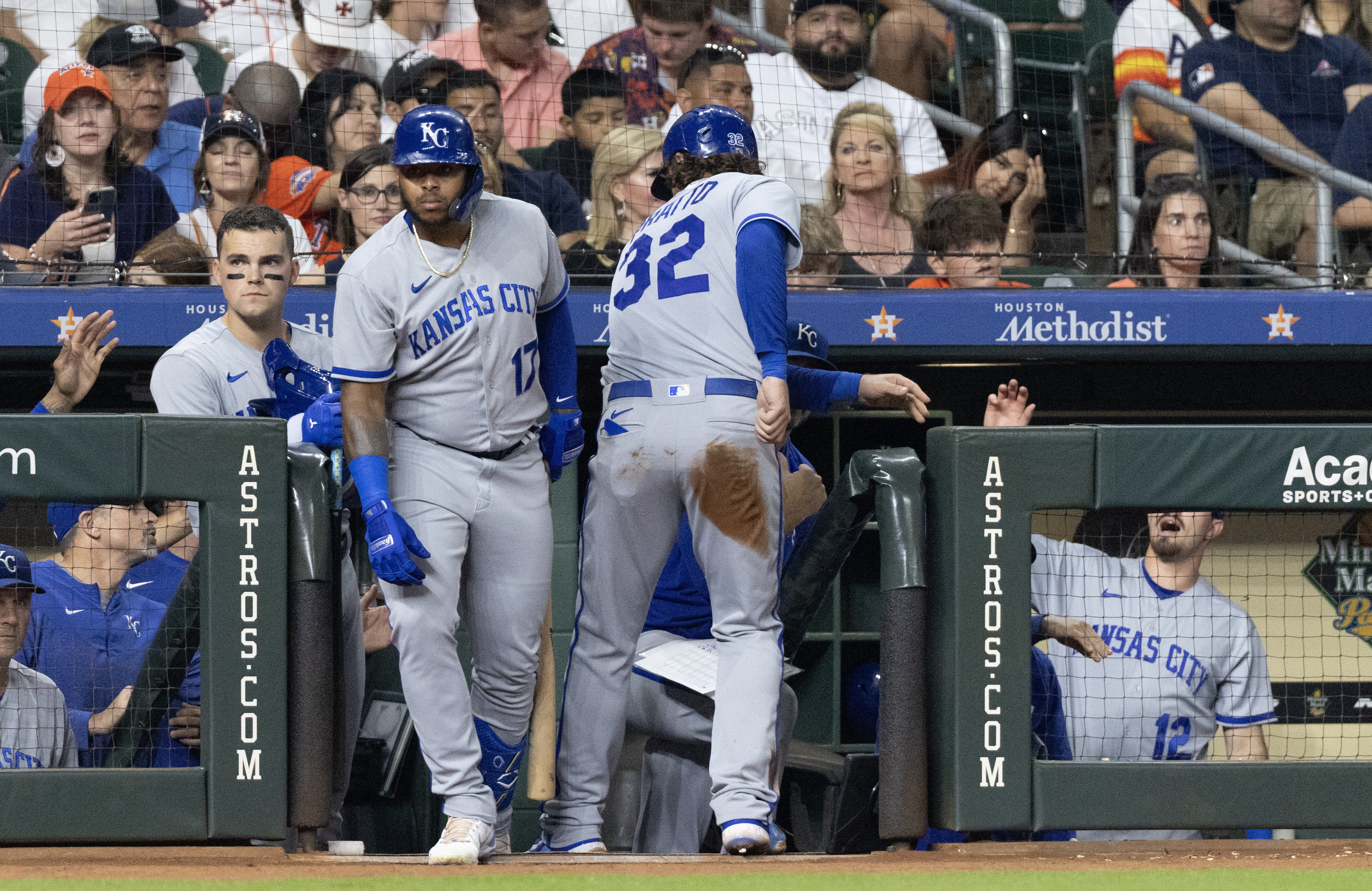 With the Houston Astros Advancing To Play The Royals, Fans Show