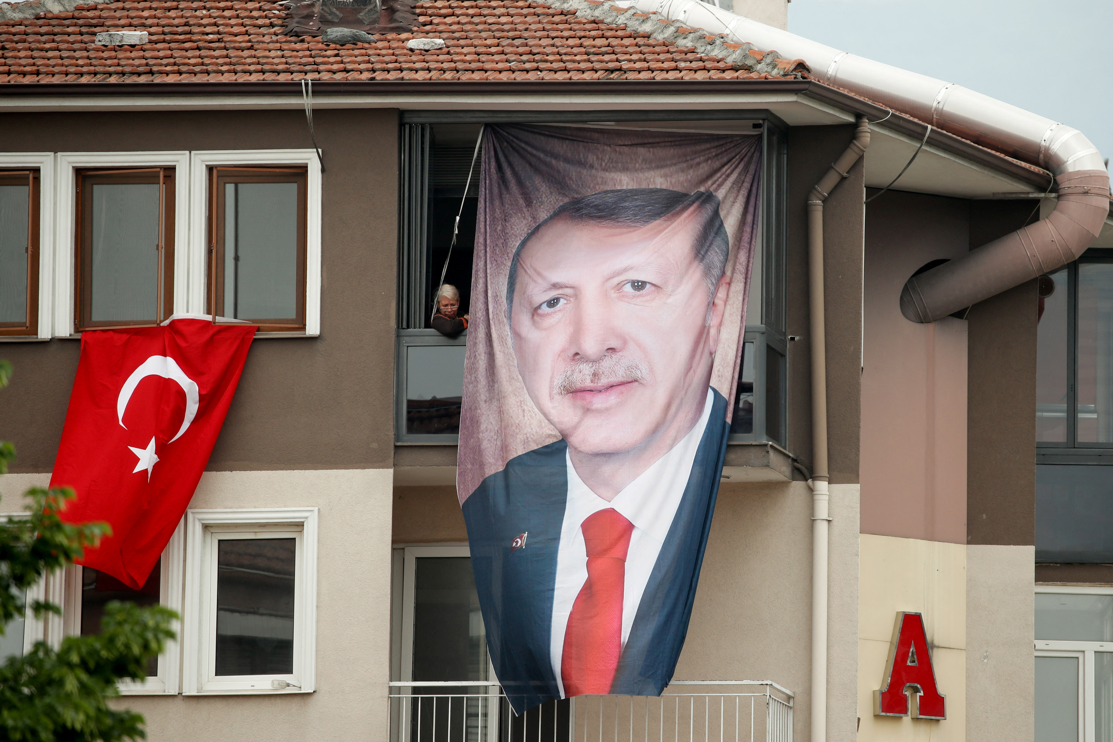 Chuẩn bị trước cuộc bầu cử tổng thống, ở Bursa
