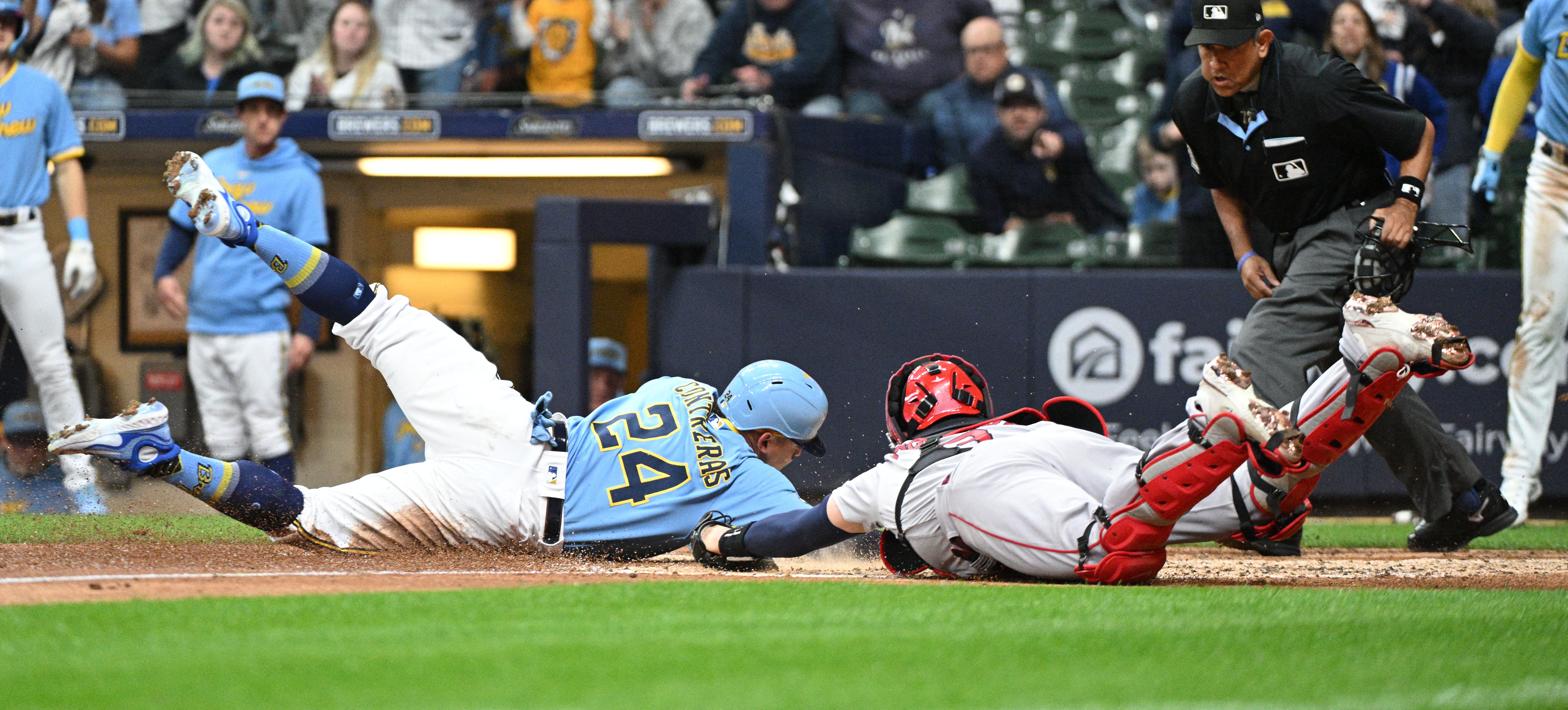 Red Sox open series with victory over Brewers