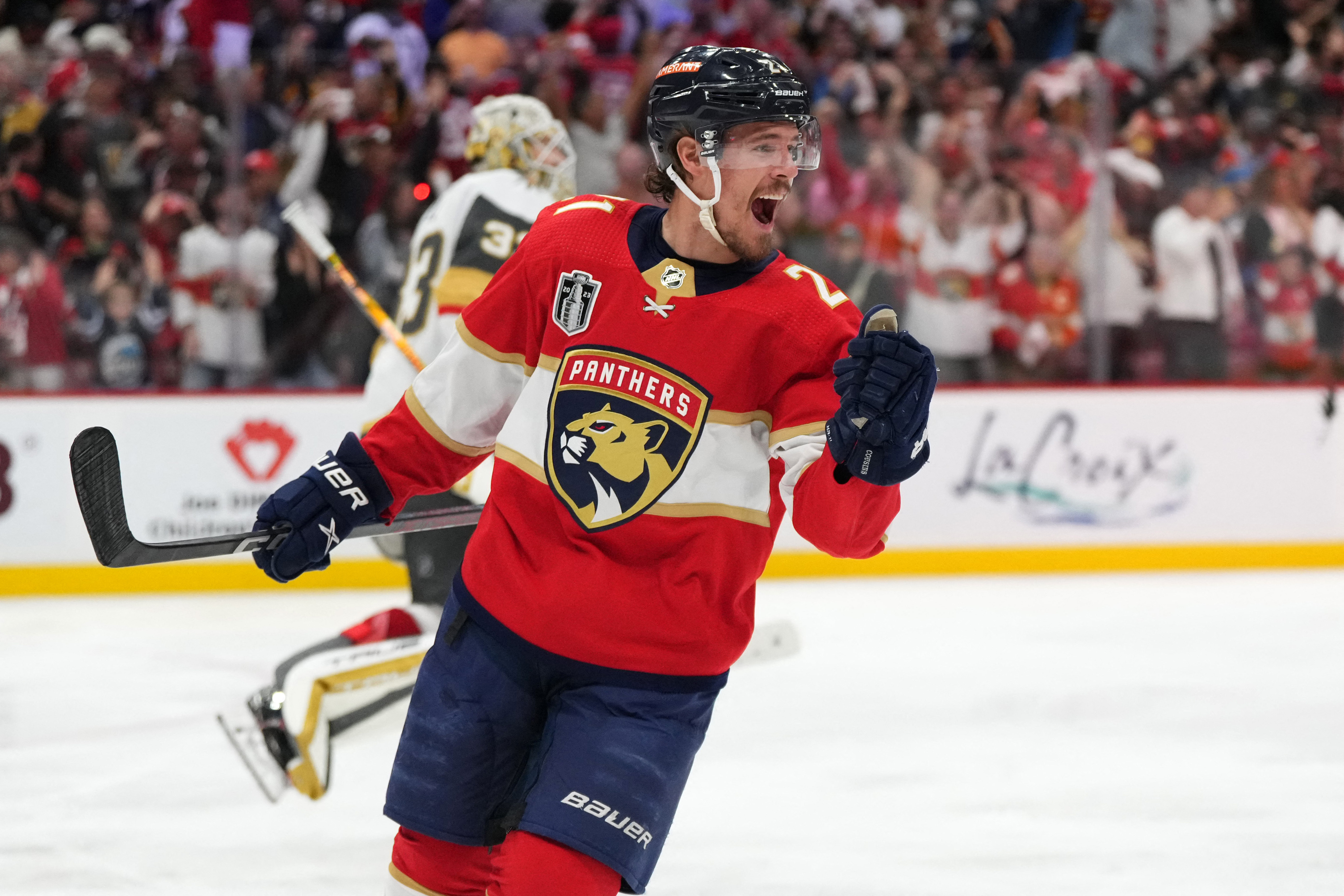 Panthers rally, top Golden Knights 3-2 in OT of Game 3 of Stanley
