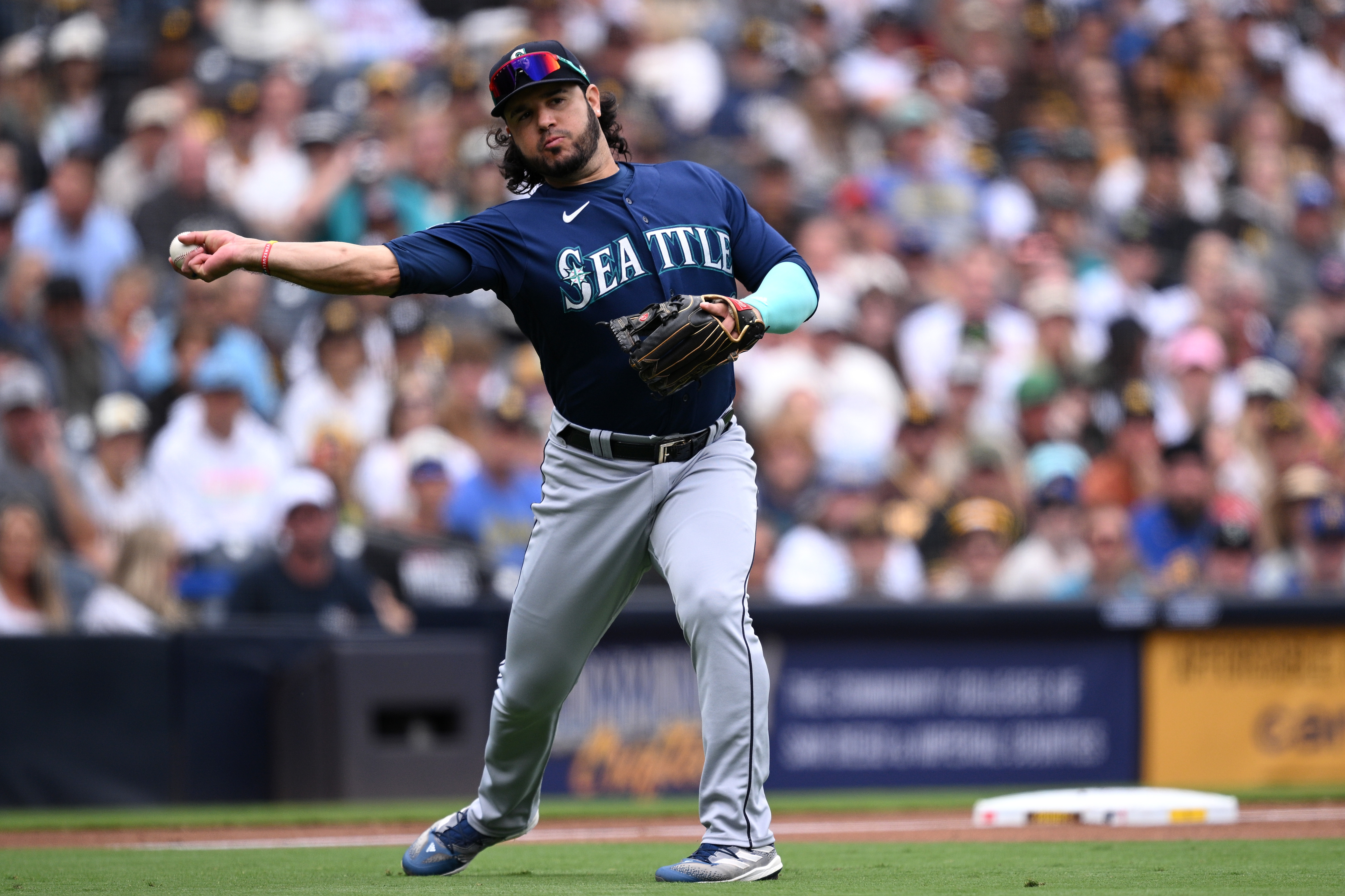 Cronenworth hits grand slam, Padres beat Marlins 10-3 - Seattle Sports