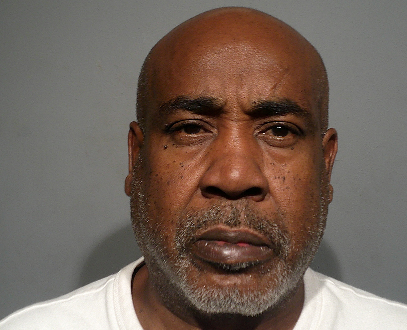 Tupac Shakur: prosecutors charge Duane Davis in 1996 shooting of US rapper | Reuters