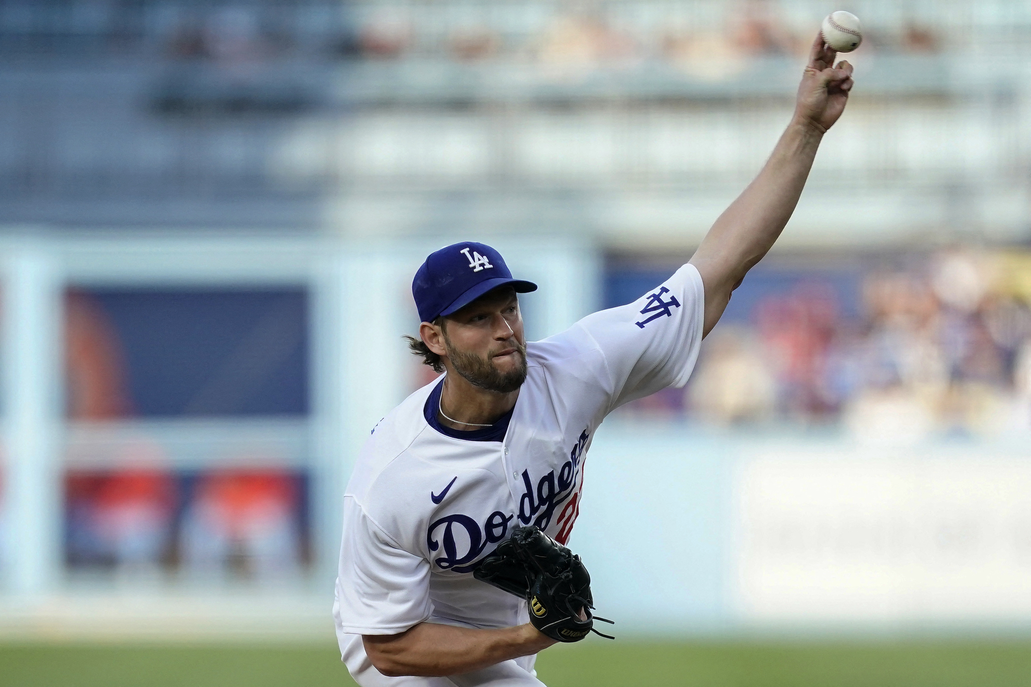 Kershaw sets Dodgers' K mark, 04/30/2022