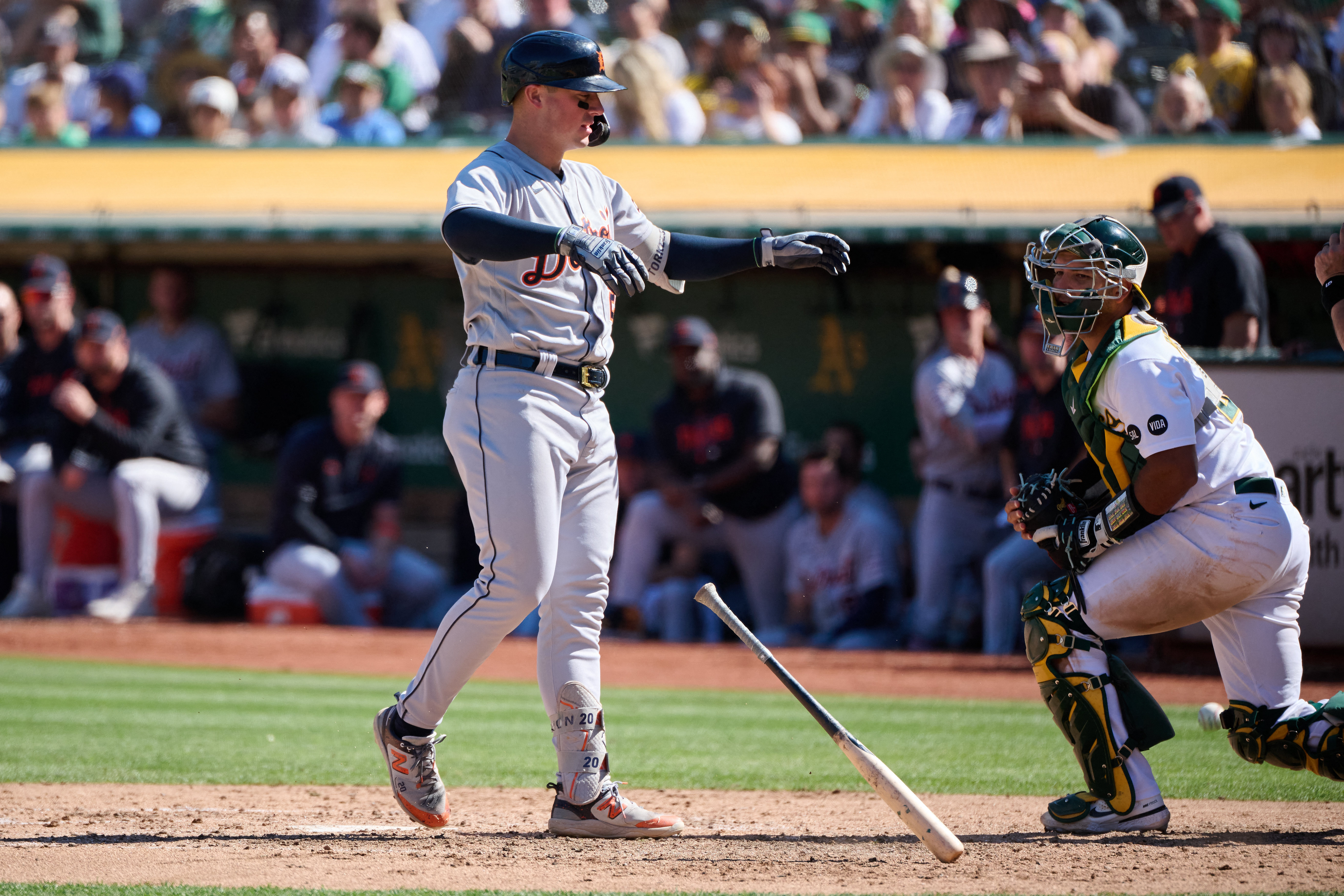 Tigers blank A's in Miguel Cabrera's last road game