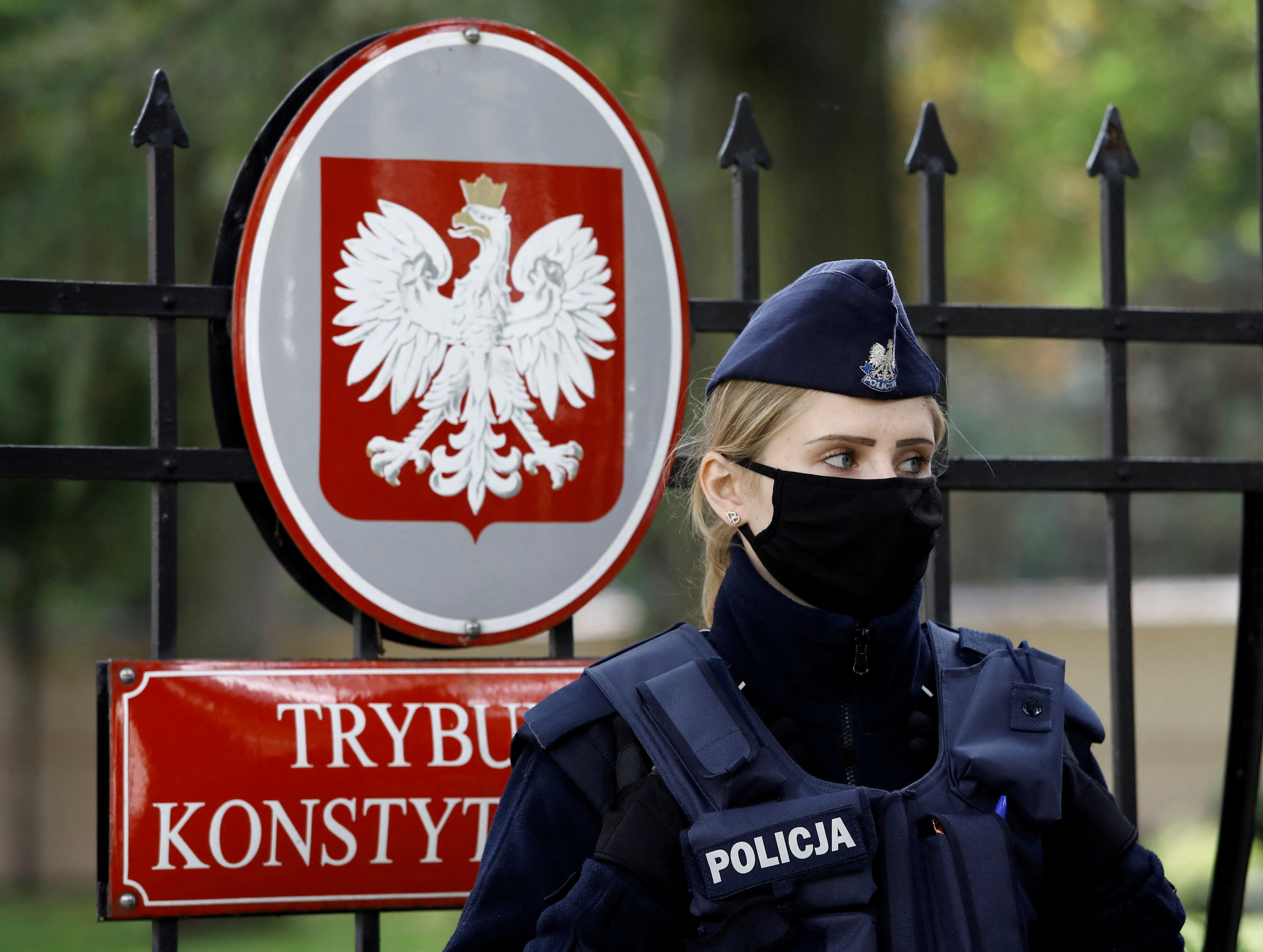 Police officer stands outside Constitutional Tribunal building in Warsaw