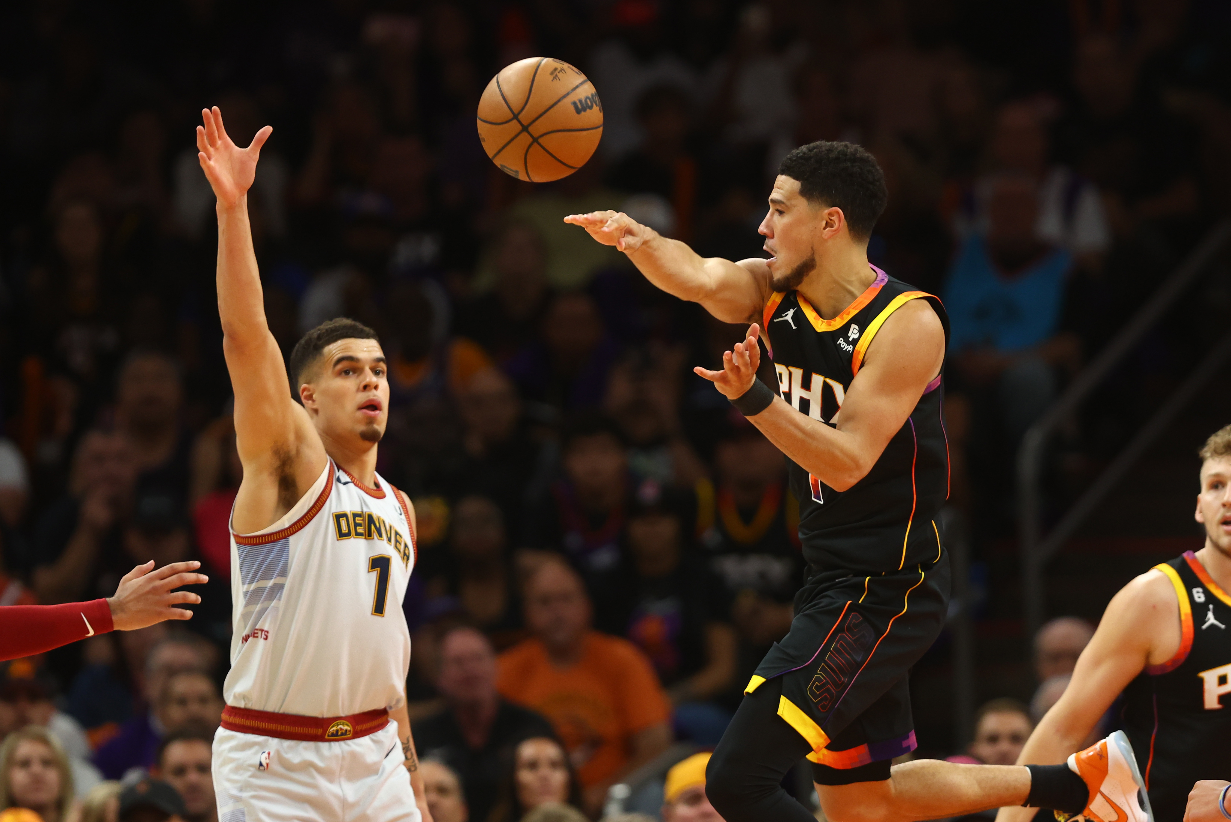 Suns whip Nikola Jokic's Nuggets to grab 3-0 series lead