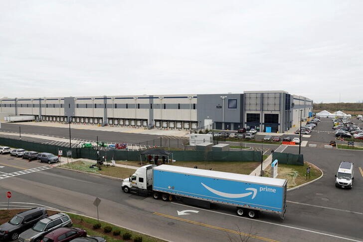 Amazon’s LDJ5 sortation center is seen, as employees begin voting to unionize a second warehouse in Staten Island, New York